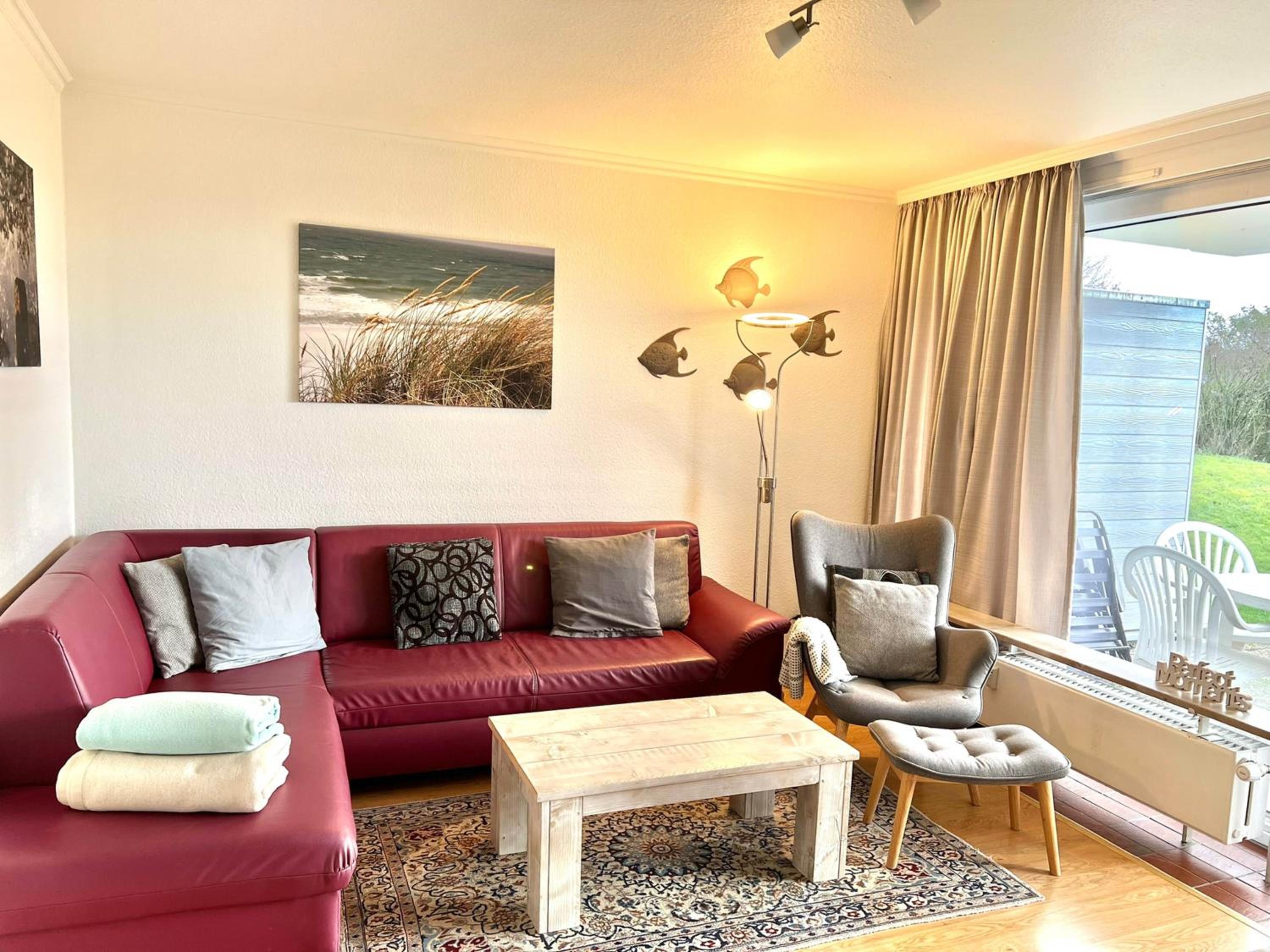 Apartment with Terrace - Photo 1
