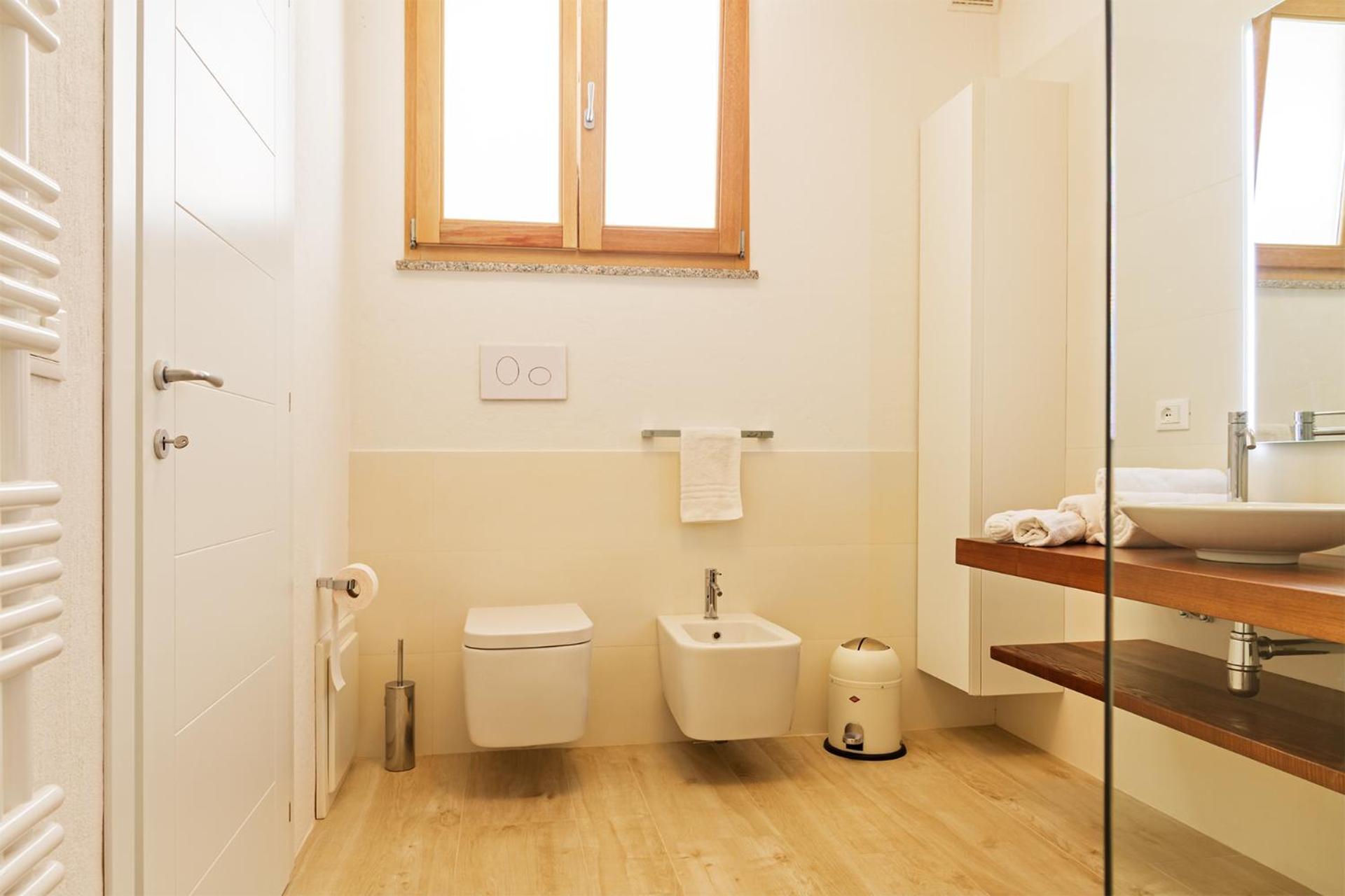 Two-Bedroom House photo 2
