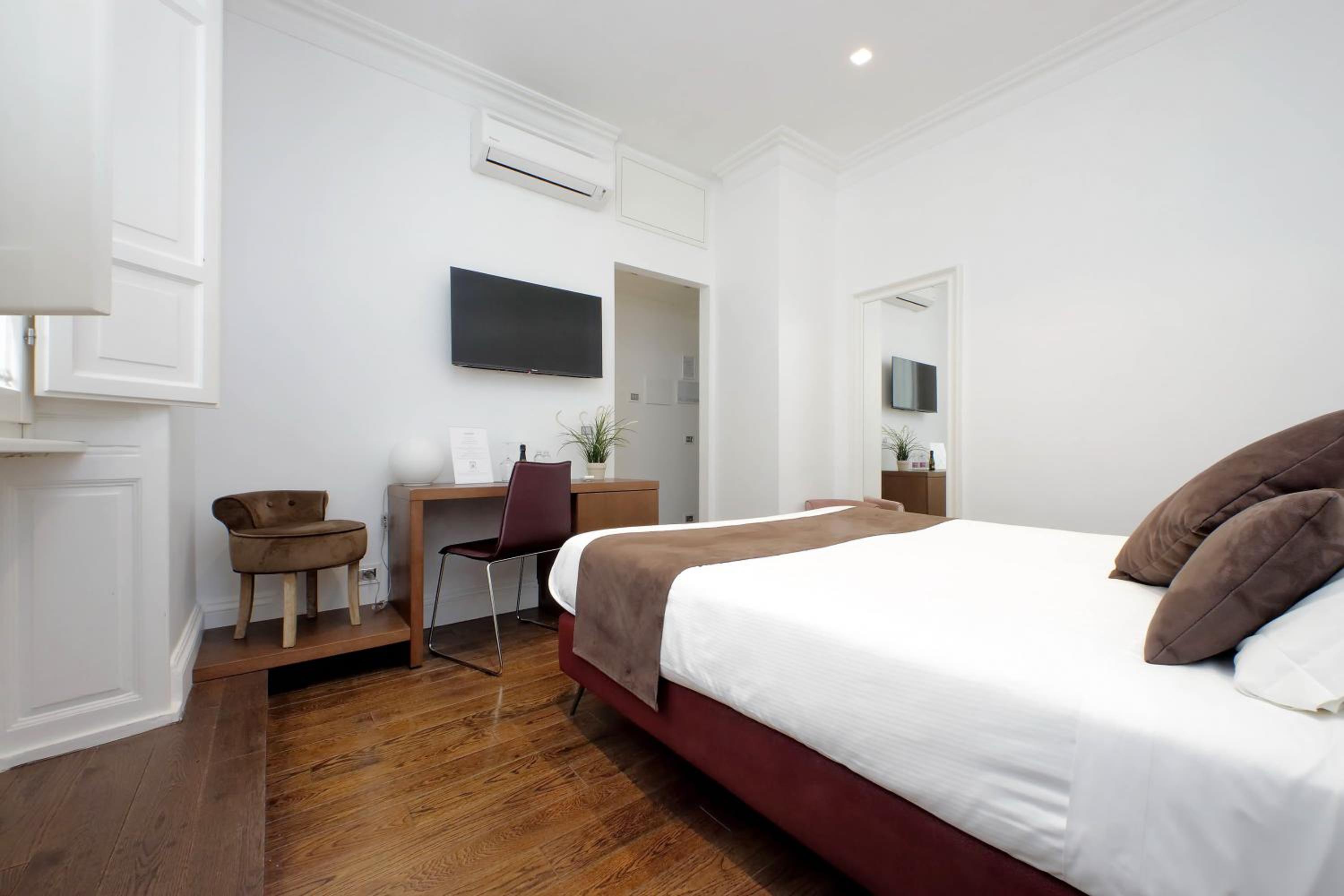 Deluxe Room photo 2