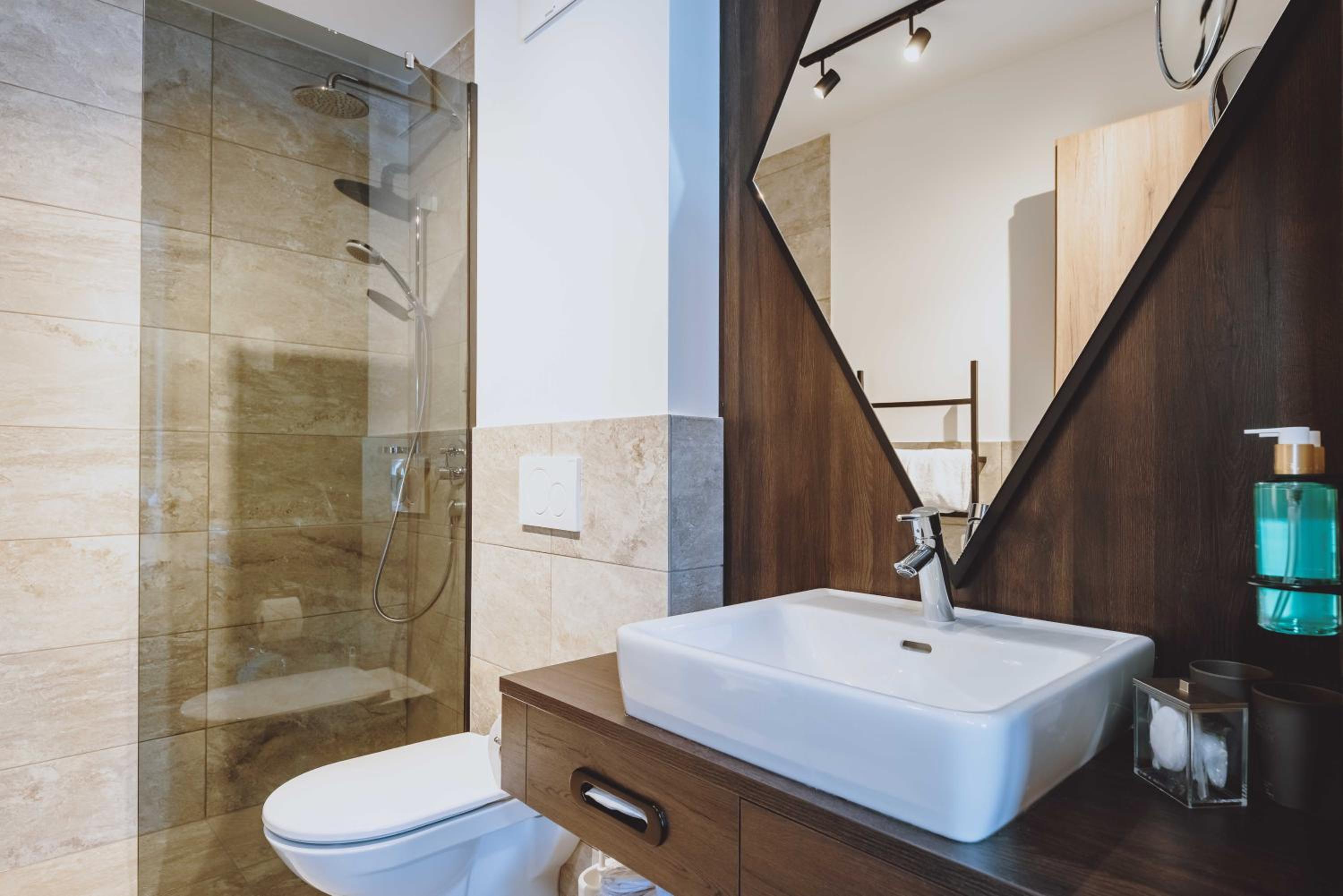 Panorama Suite mit eigener Sauna - Photo 11