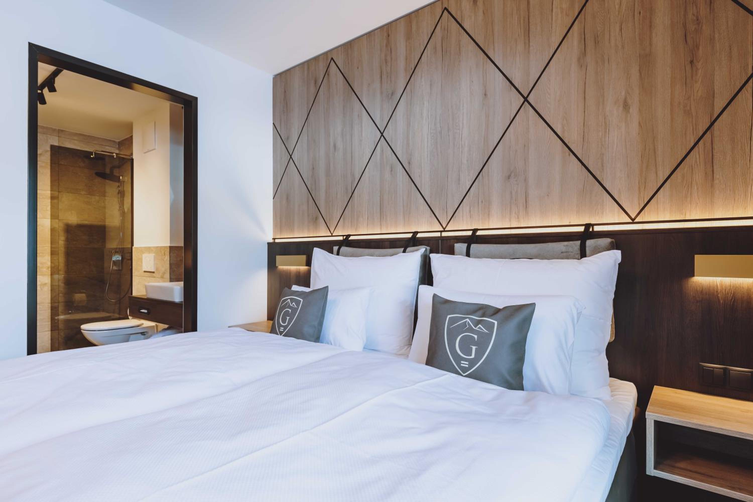 Panorama Suite mit eigener Sauna - Photo 6