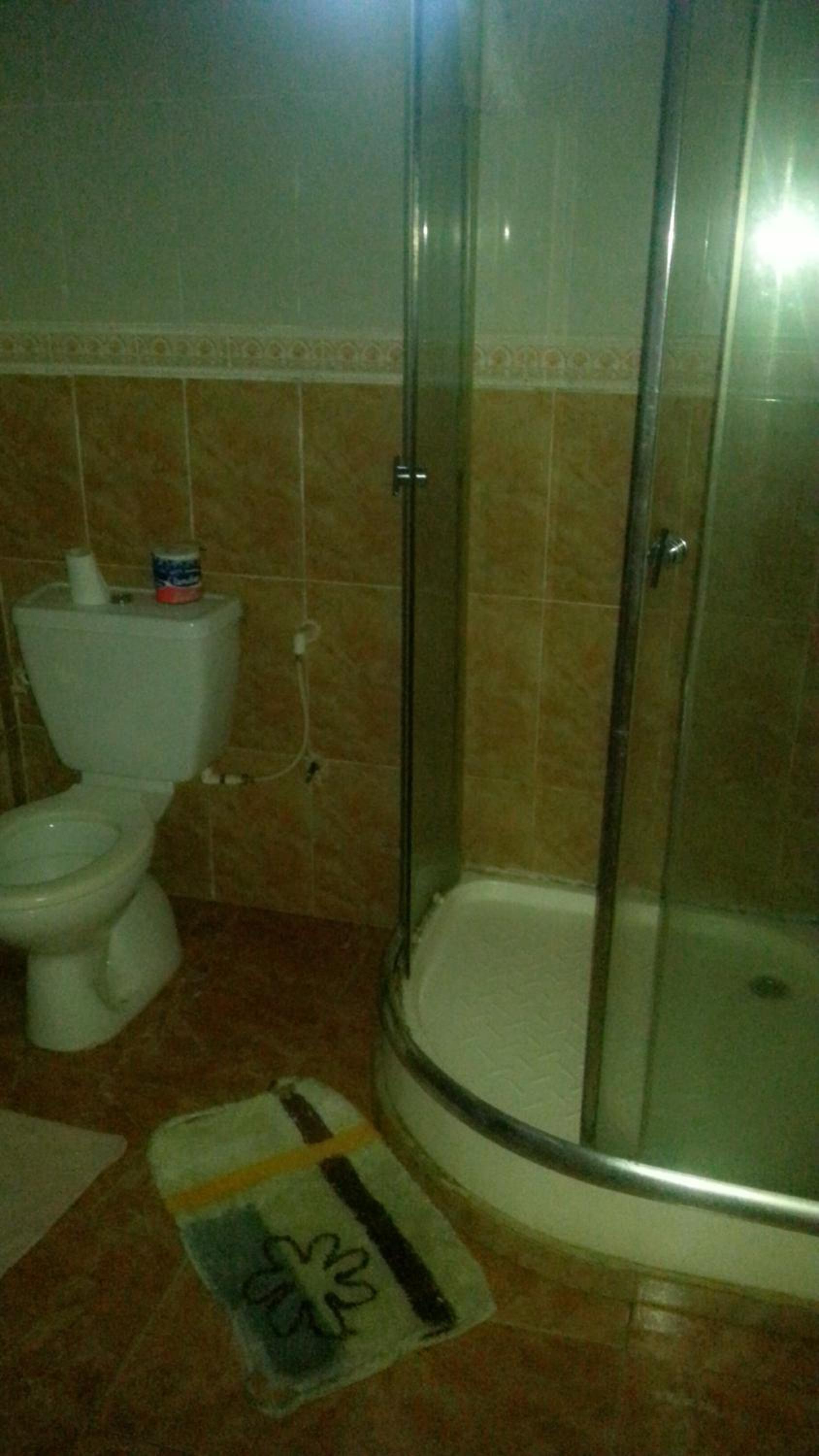 Large Single Room photo 3