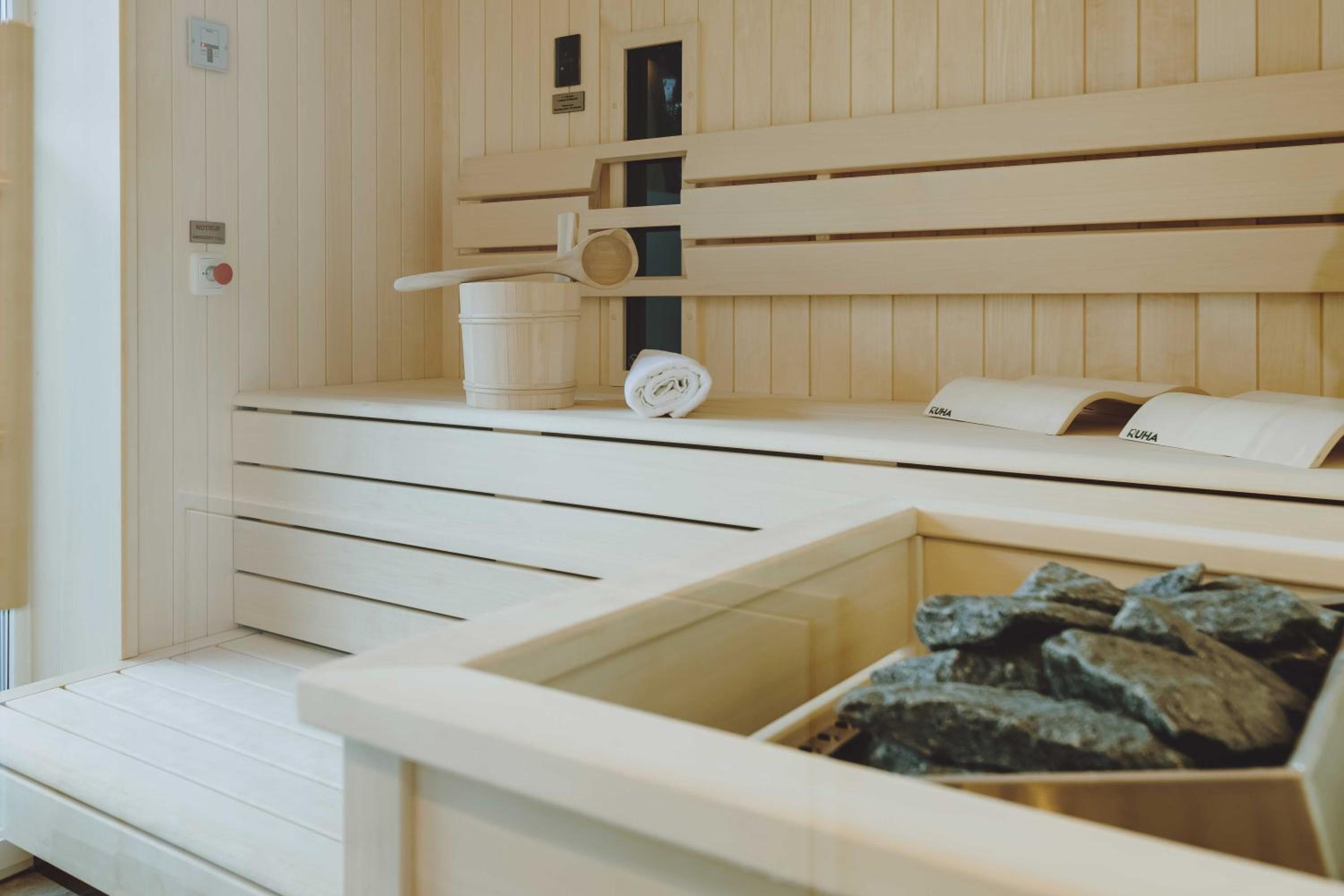 Panorama Suite mit eigener Sauna - Photo 12