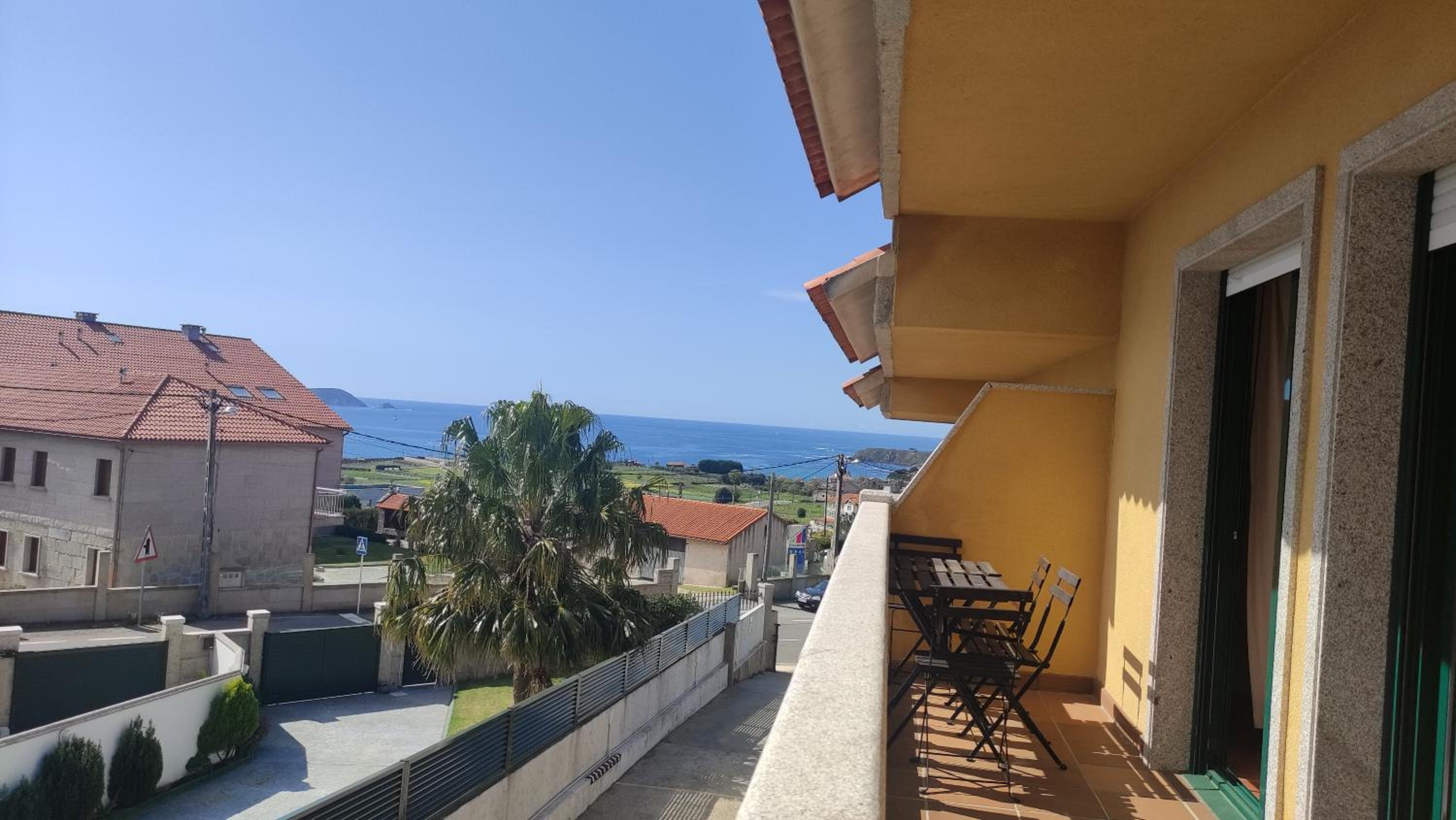 One-Bedroom Apartment with Sea View