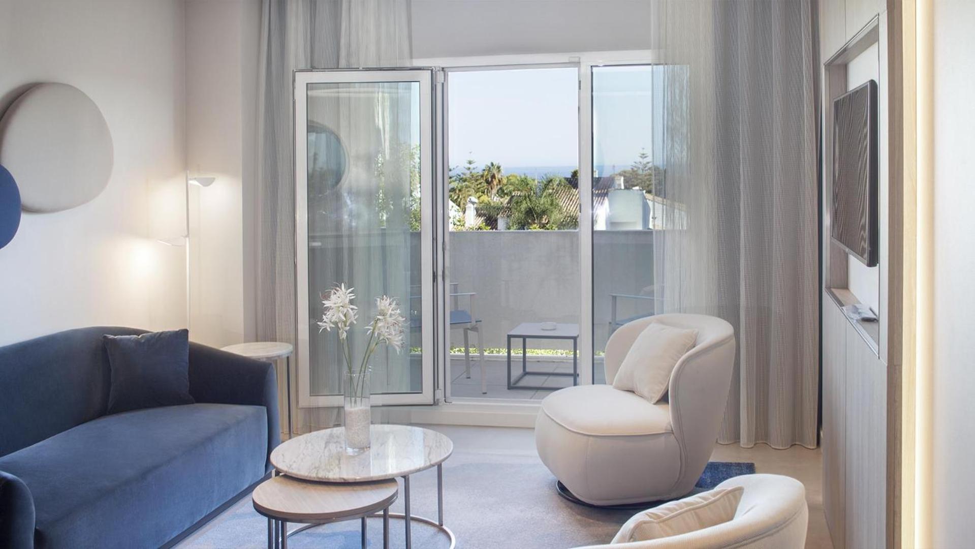 Premium Suite with Balcony