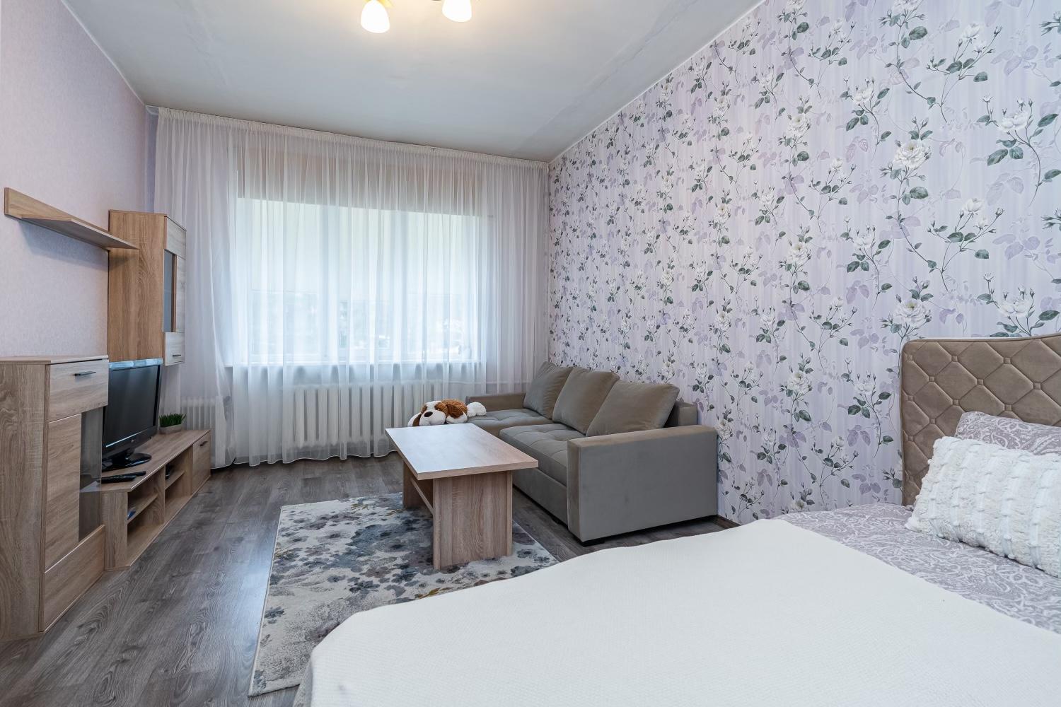 One-Bedroom Apartment - Photo 7