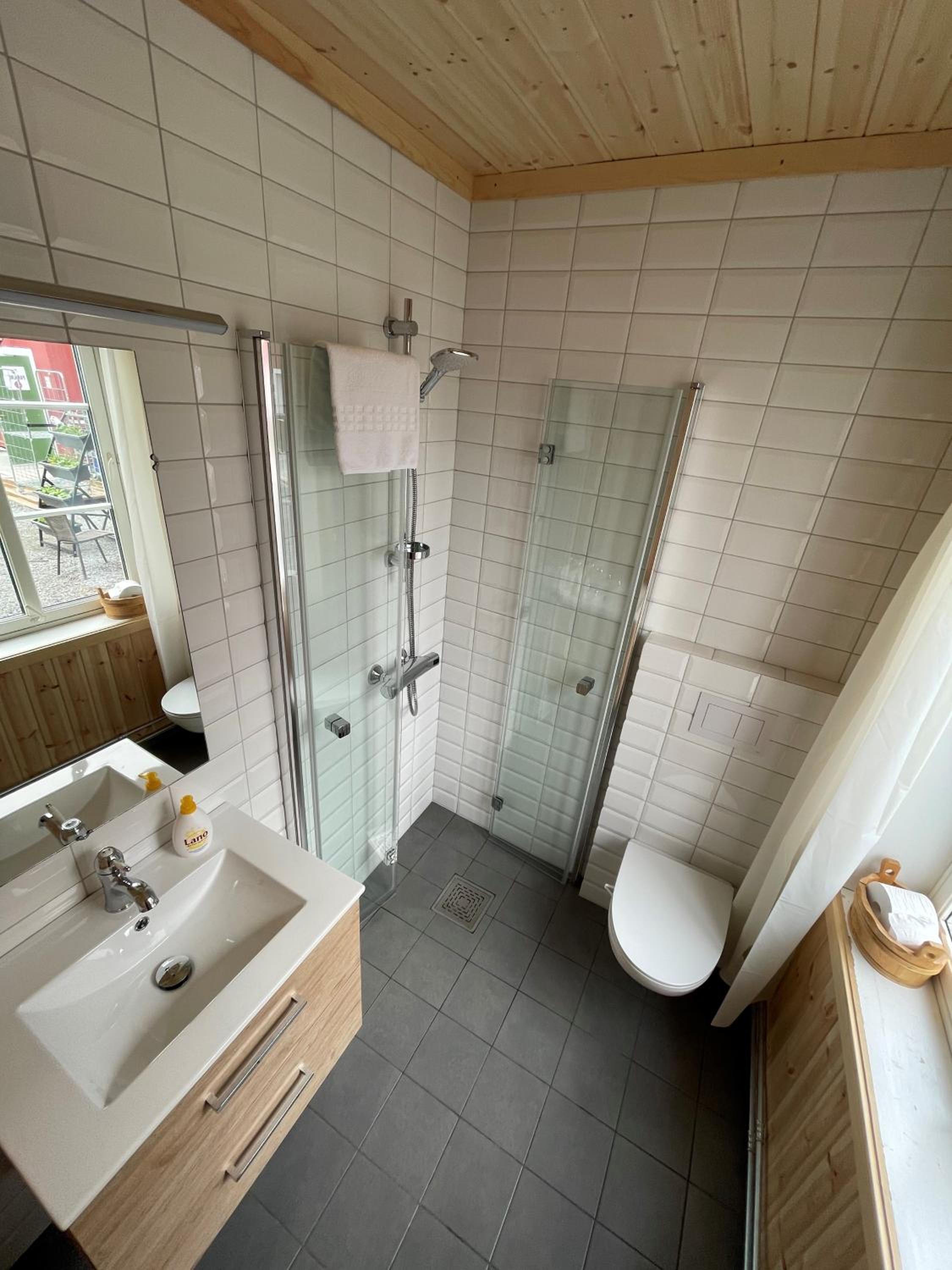 Family Room with Bathroom - Photo 6