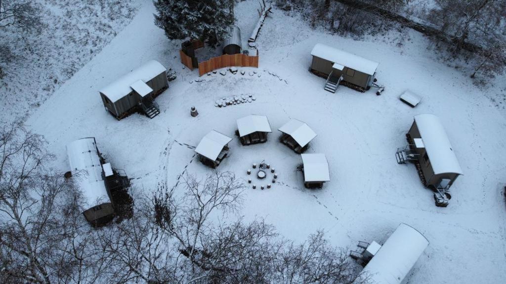 Mobile Home - Photo 10