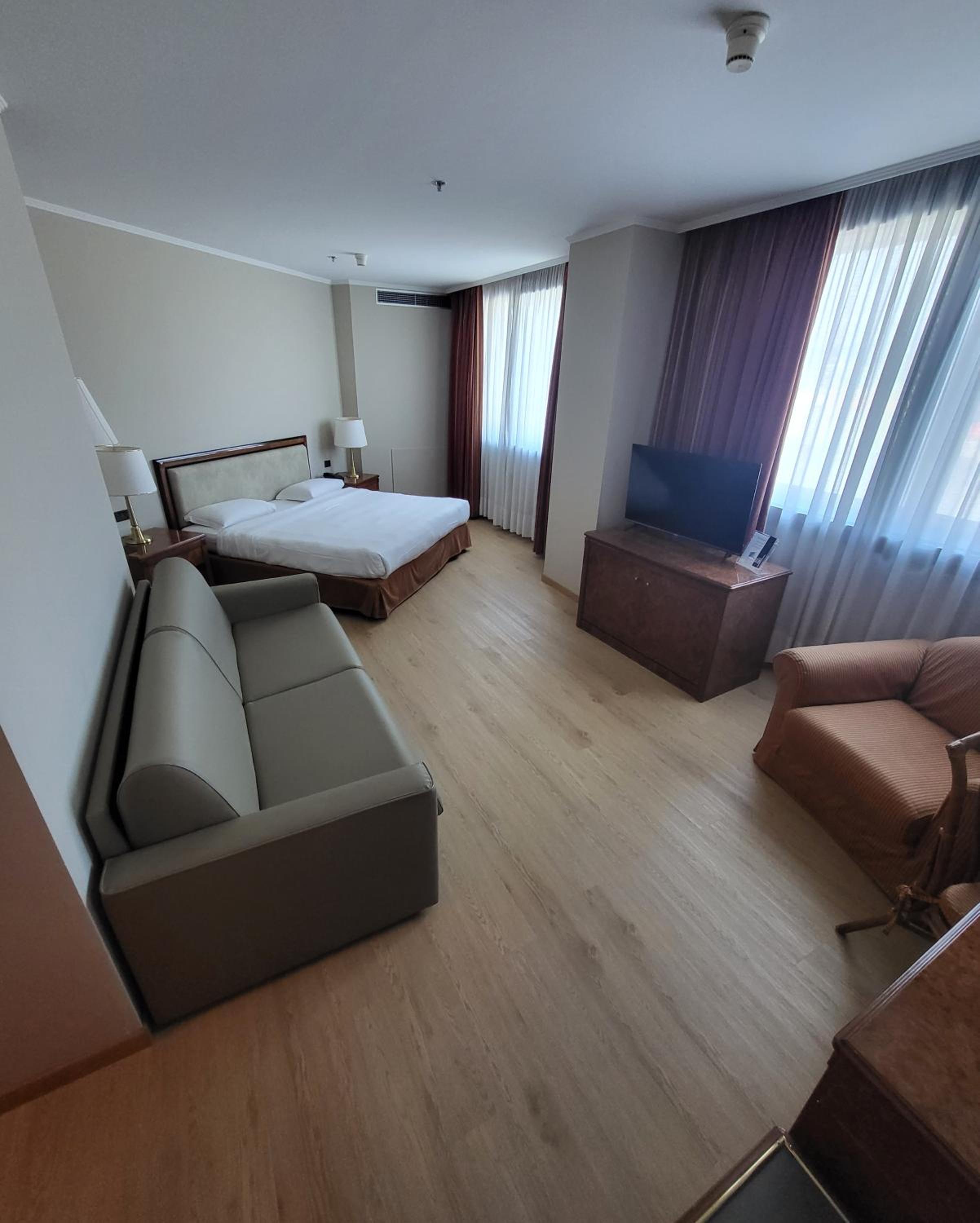 Family Junior Suite - Photo 3