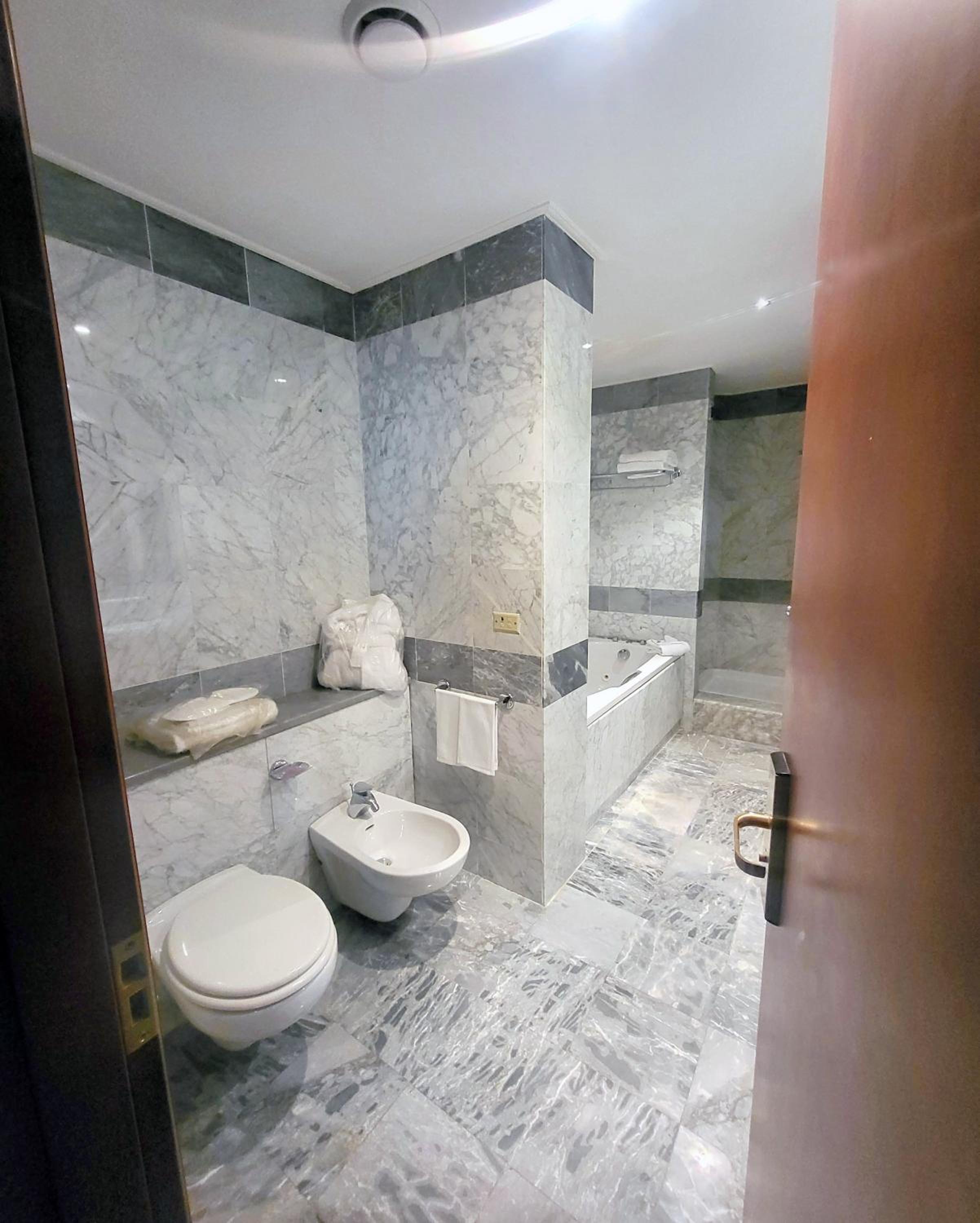 Family Junior Suite - Photo 10