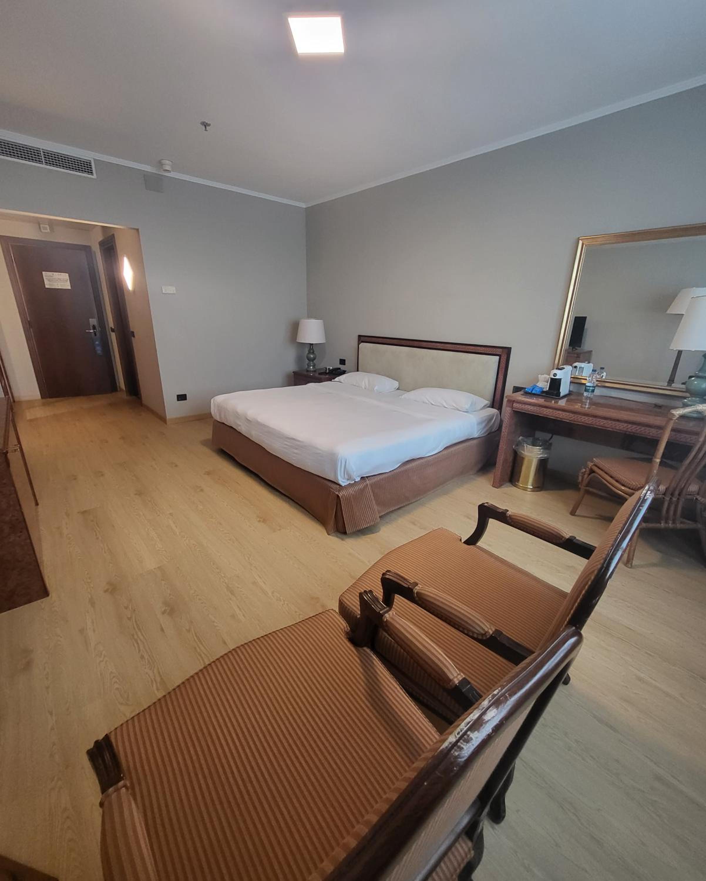 Deluxe Double Room - Photo 3