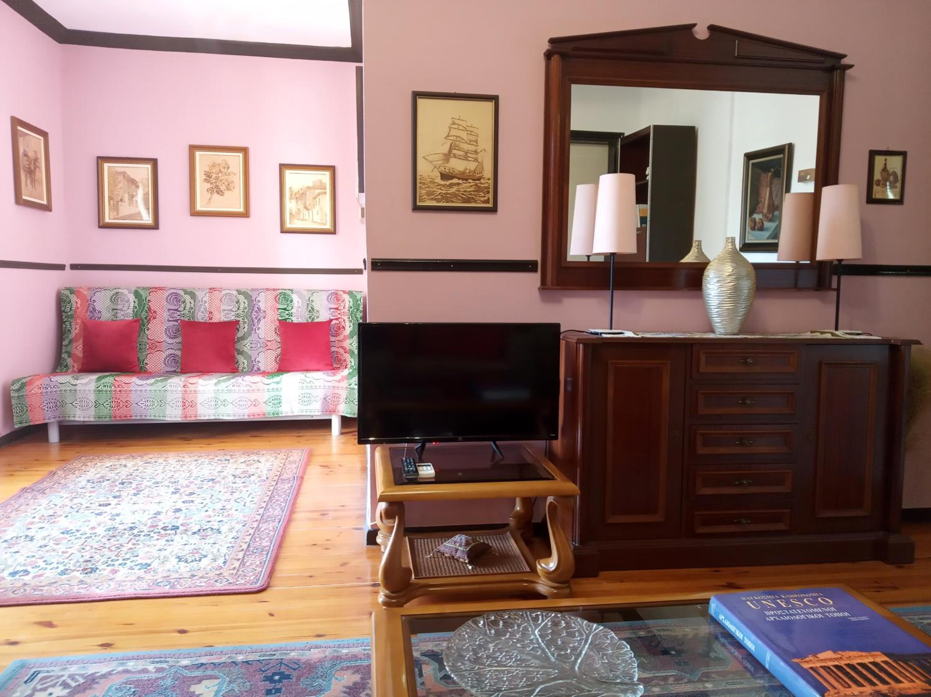 Penthouse Apartment - Photo 15