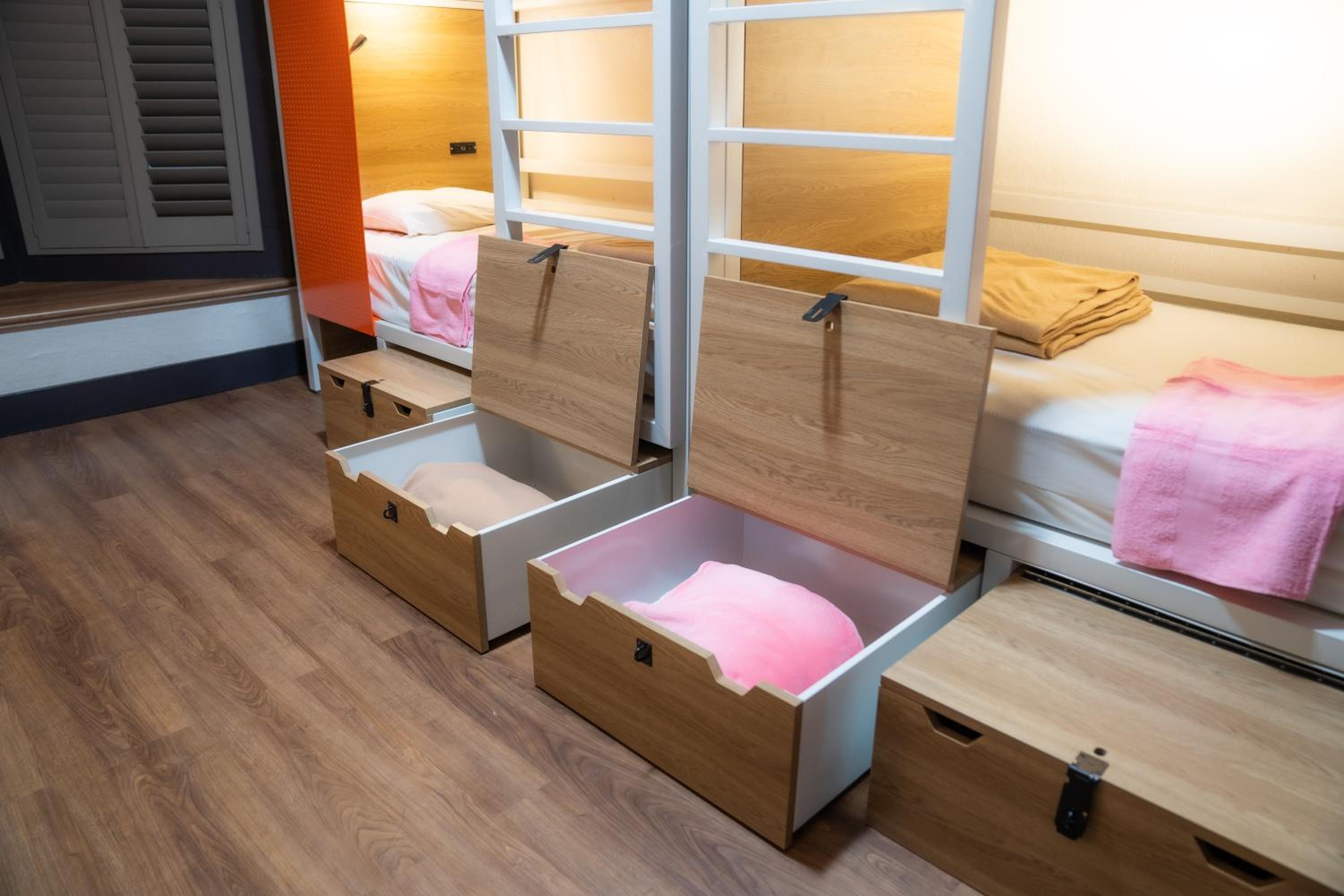 Amsterdam Hostel — photo 91