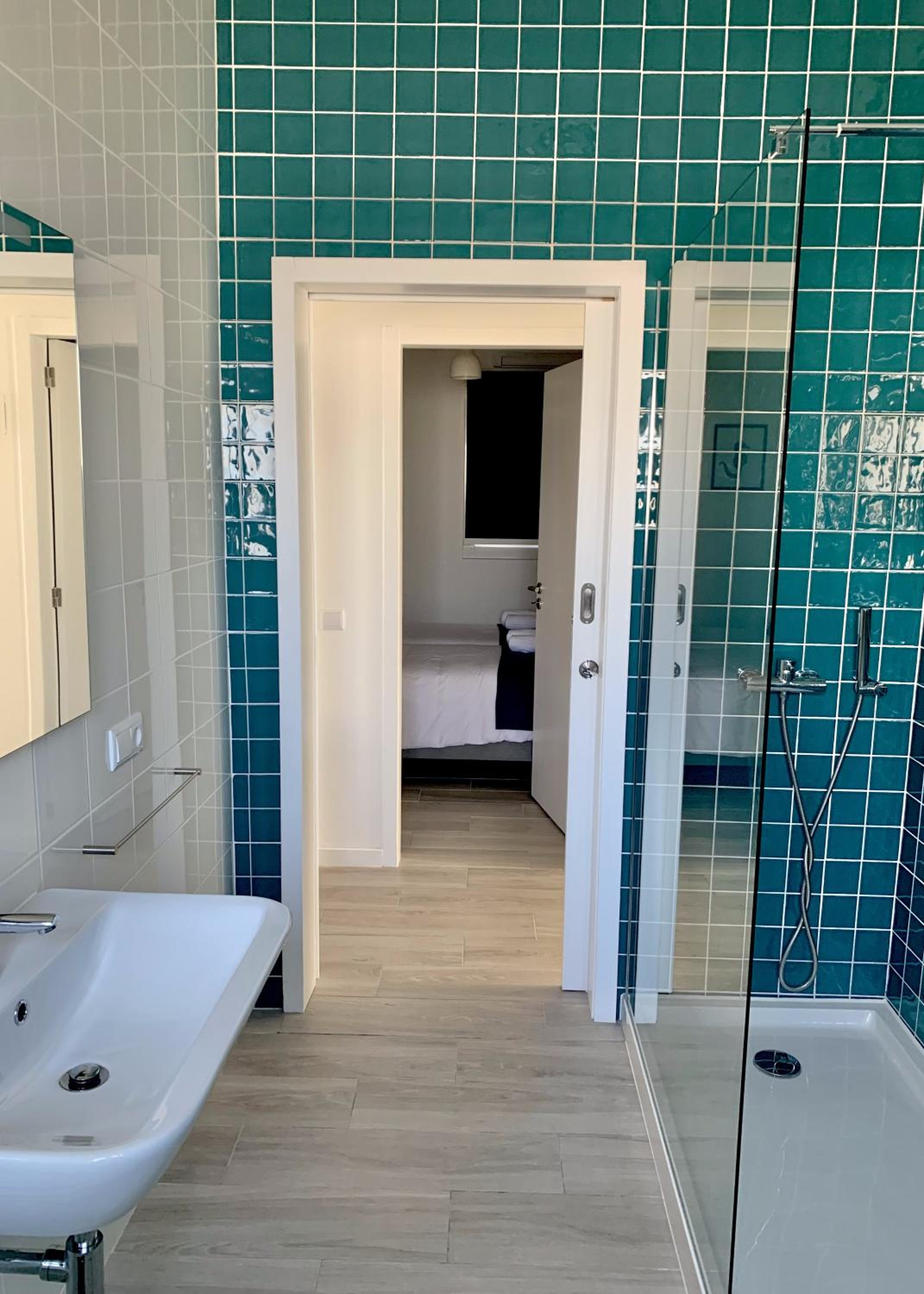 Double Room with Shared Bathroom photo 2