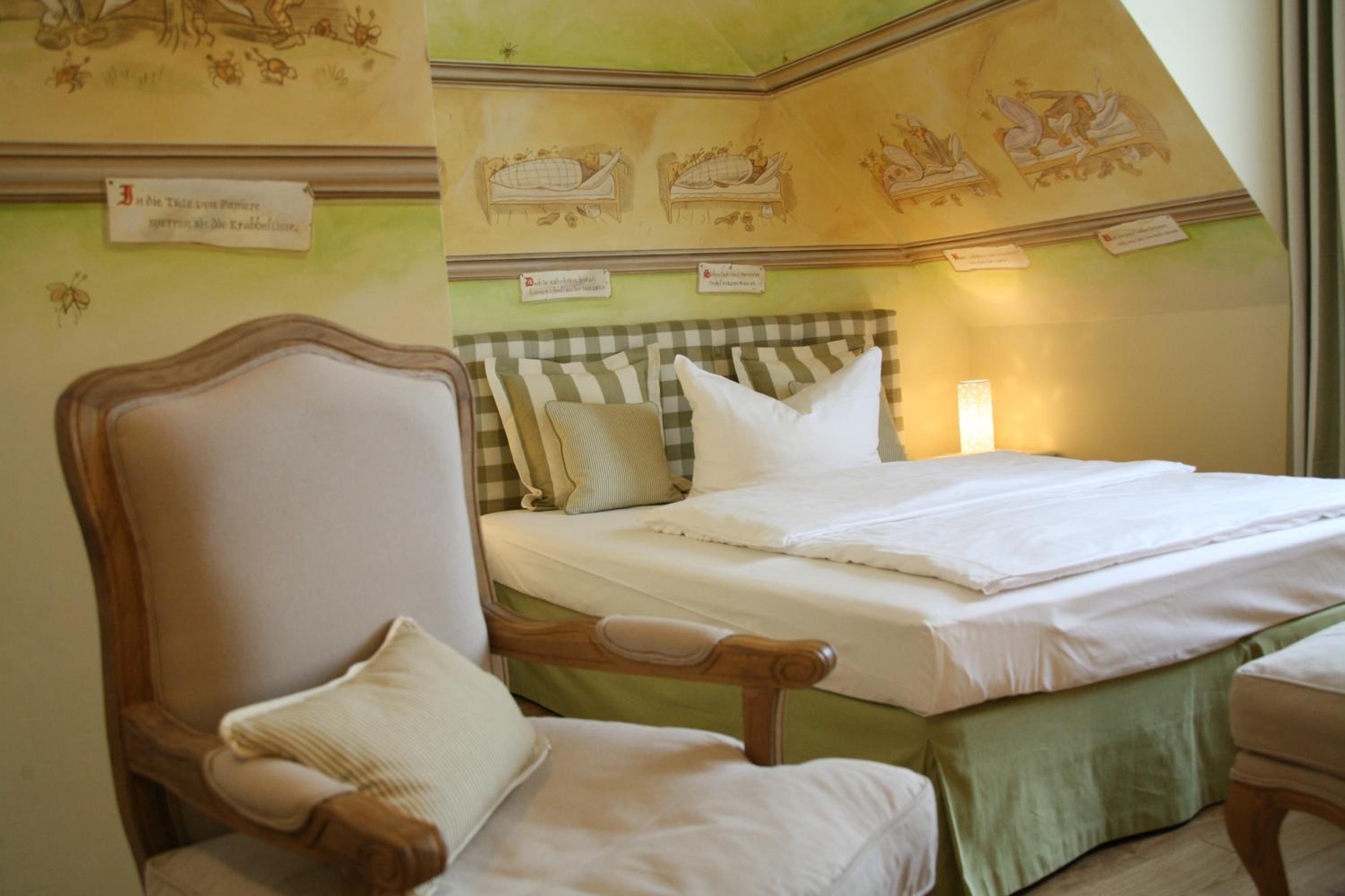 Theme room photo 2