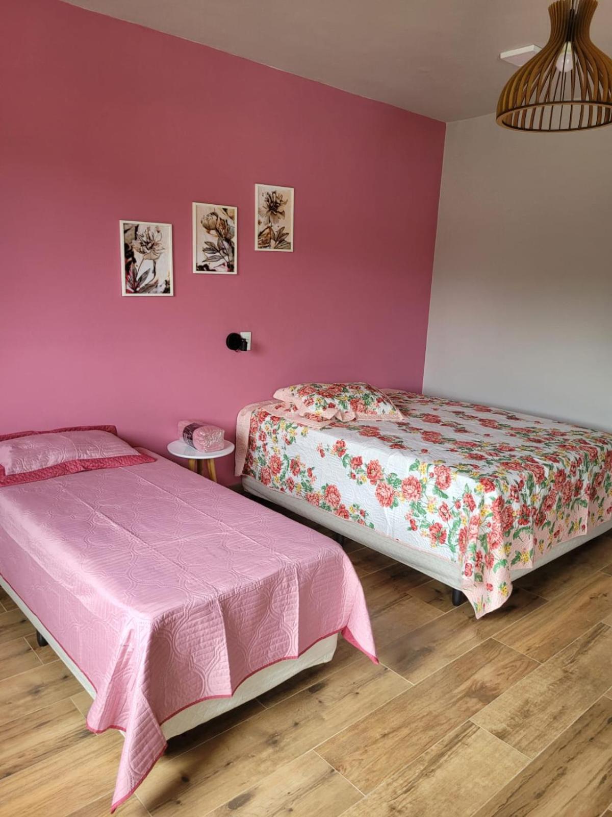 Quadruple Room with Private Bathroom photo 1