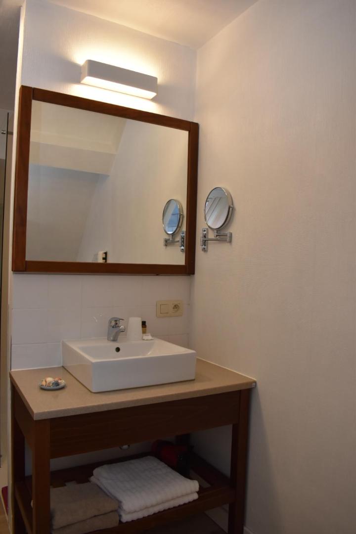 Comfort Twin Room photo 3