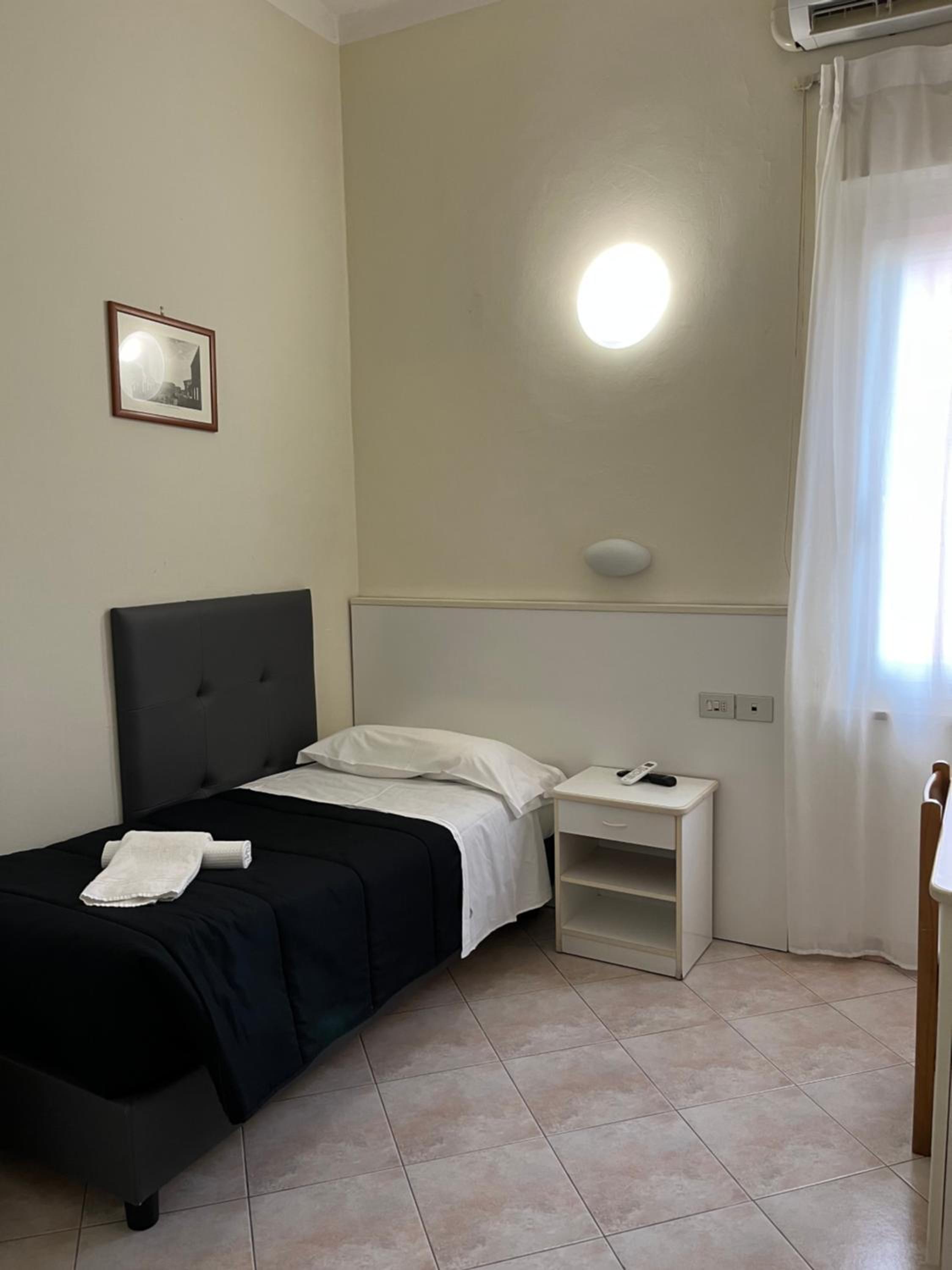 Single Room with Bathroom