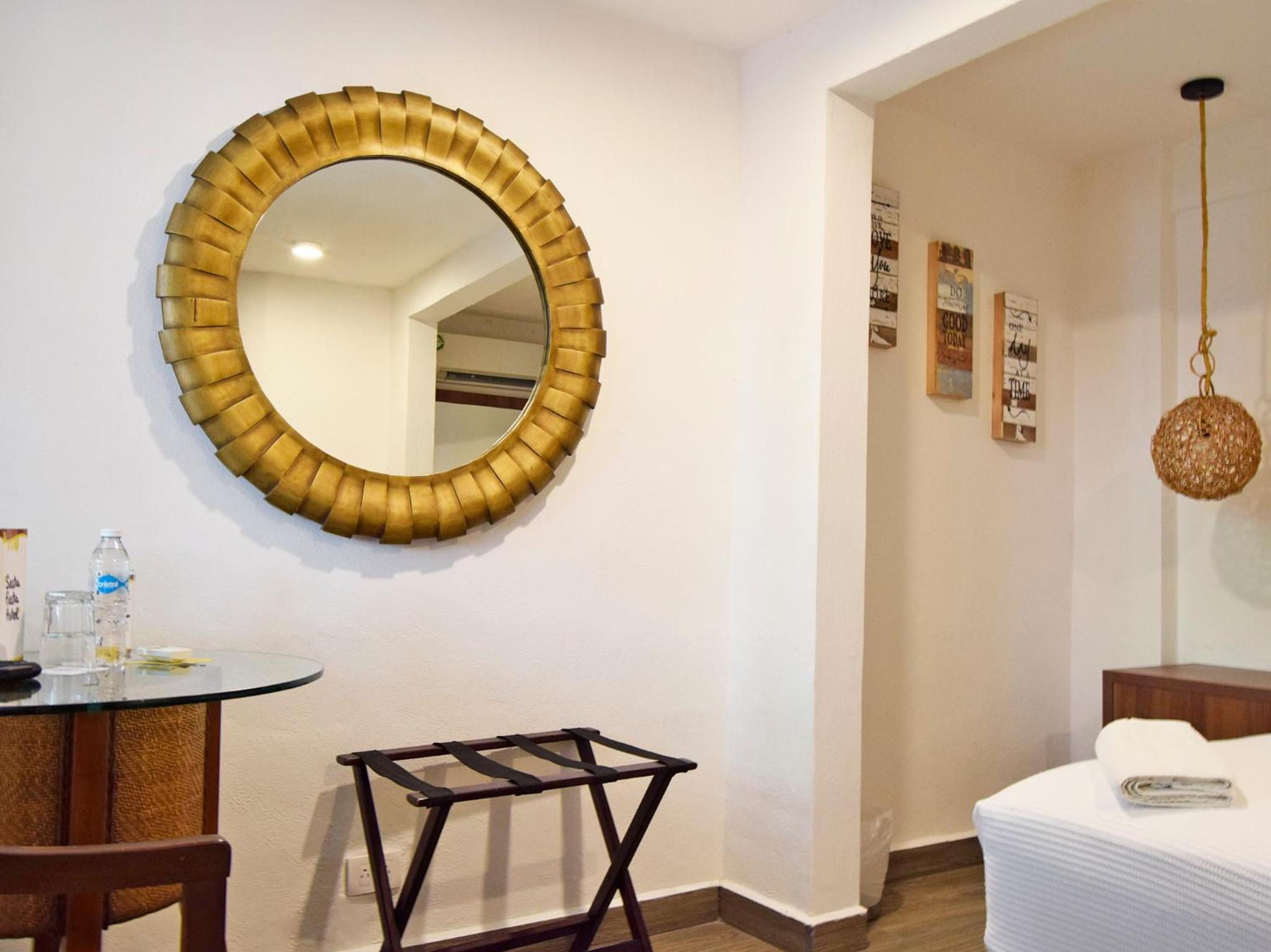Double Room - Photo 5