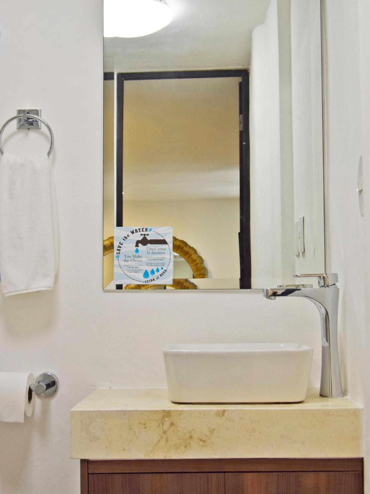 Double Room - Photo 4