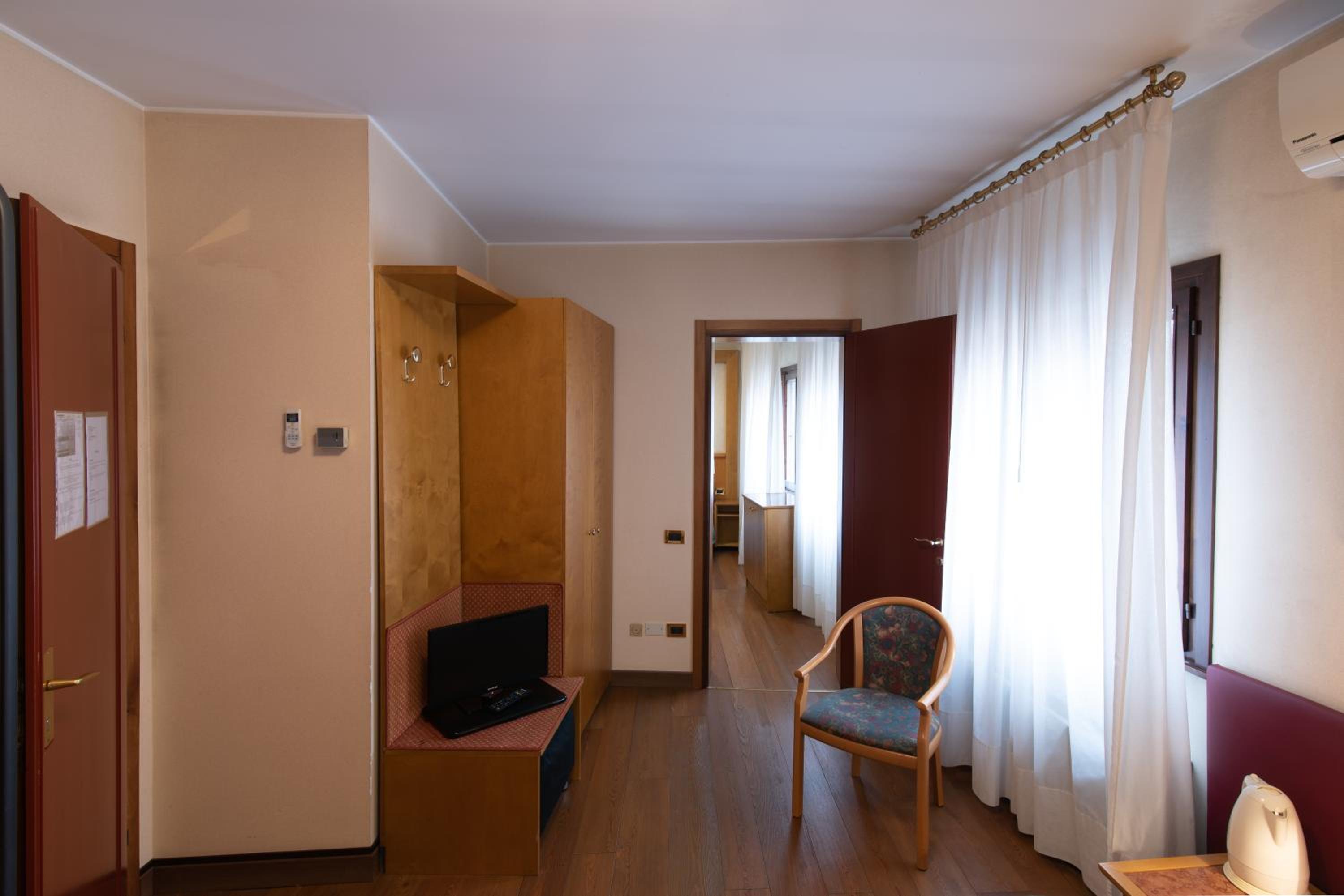 Double Room with Terrace photo 2