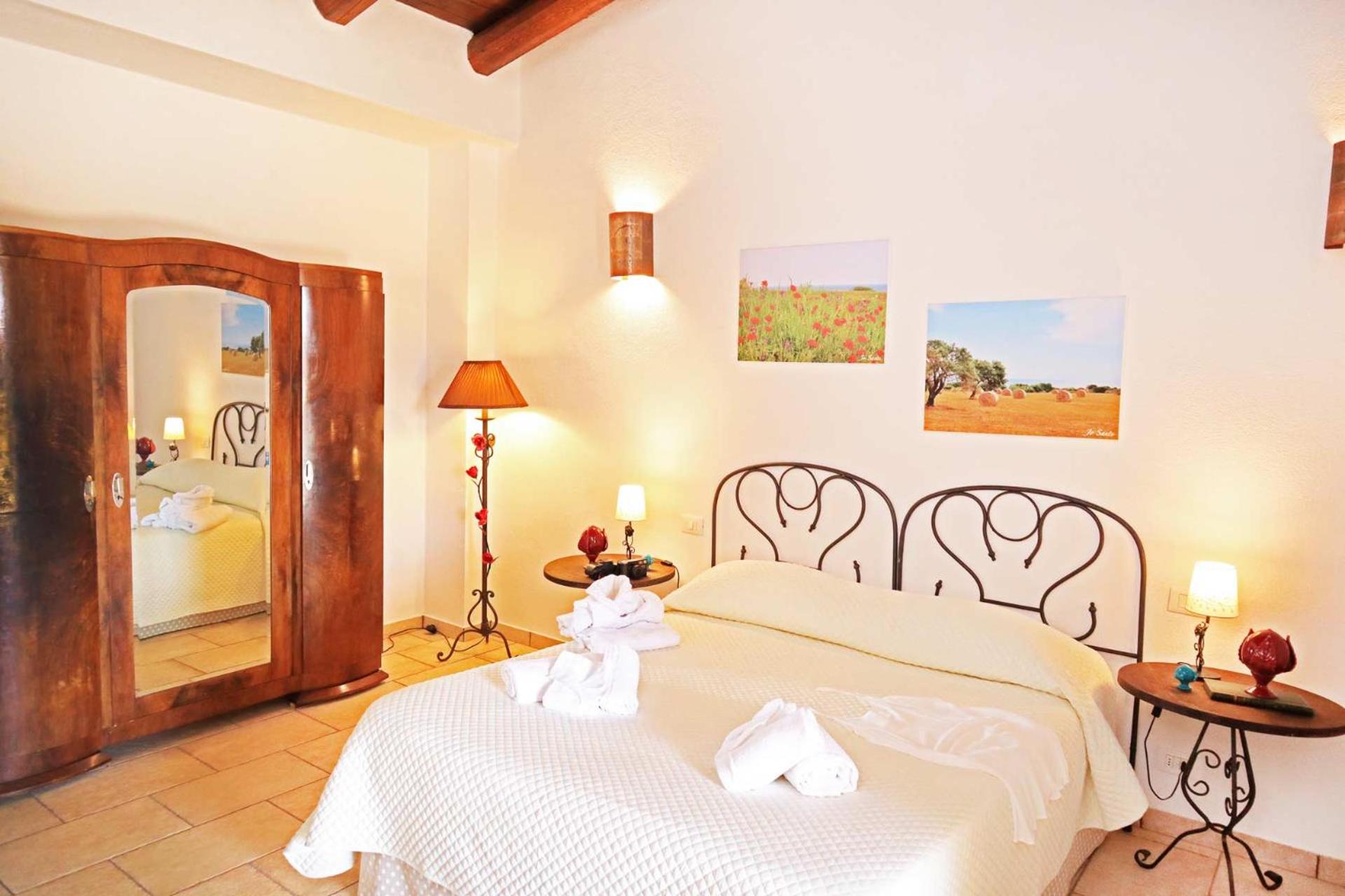 Triple Room - Photo 14