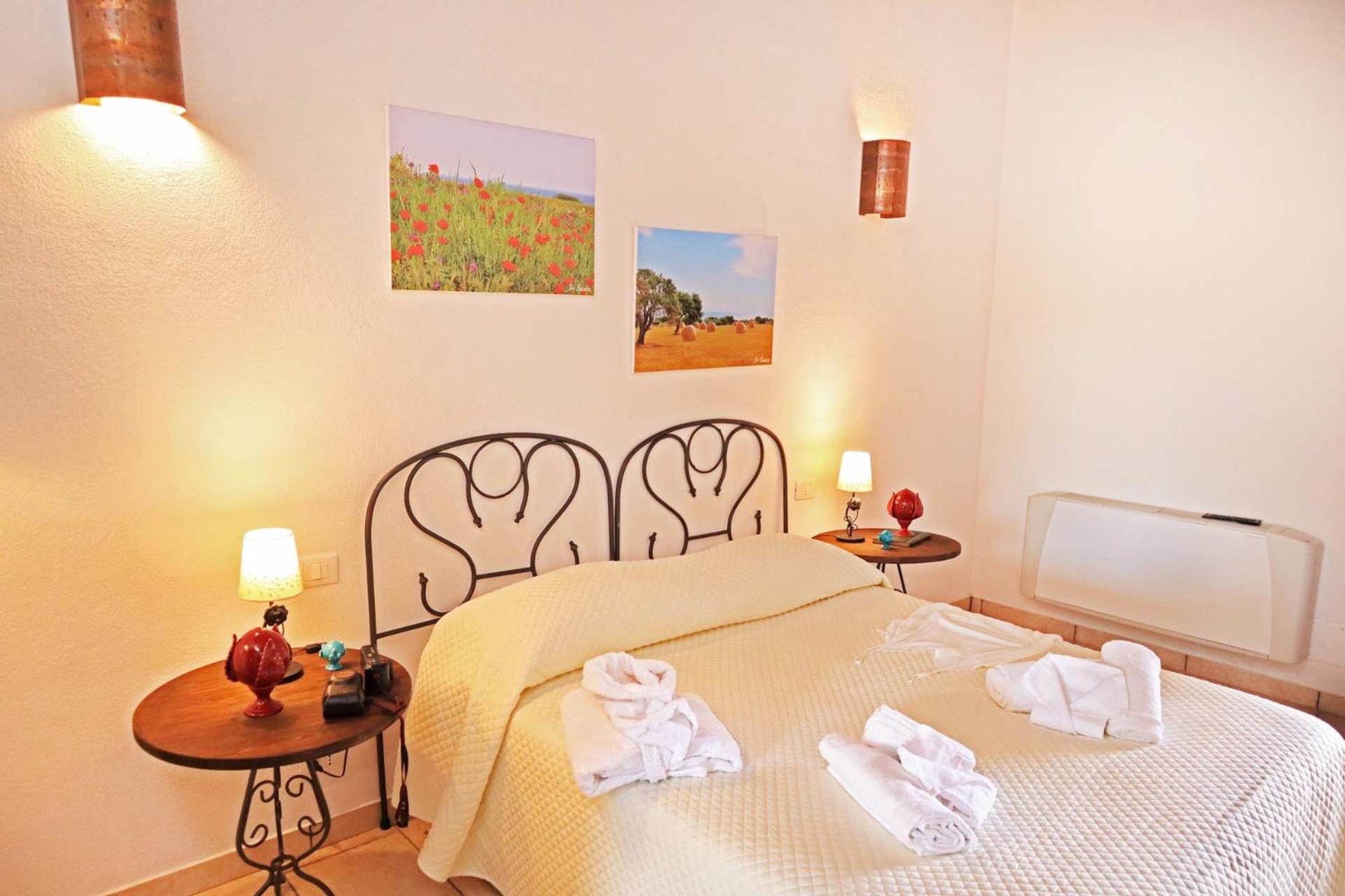 Triple Room - Photo 13