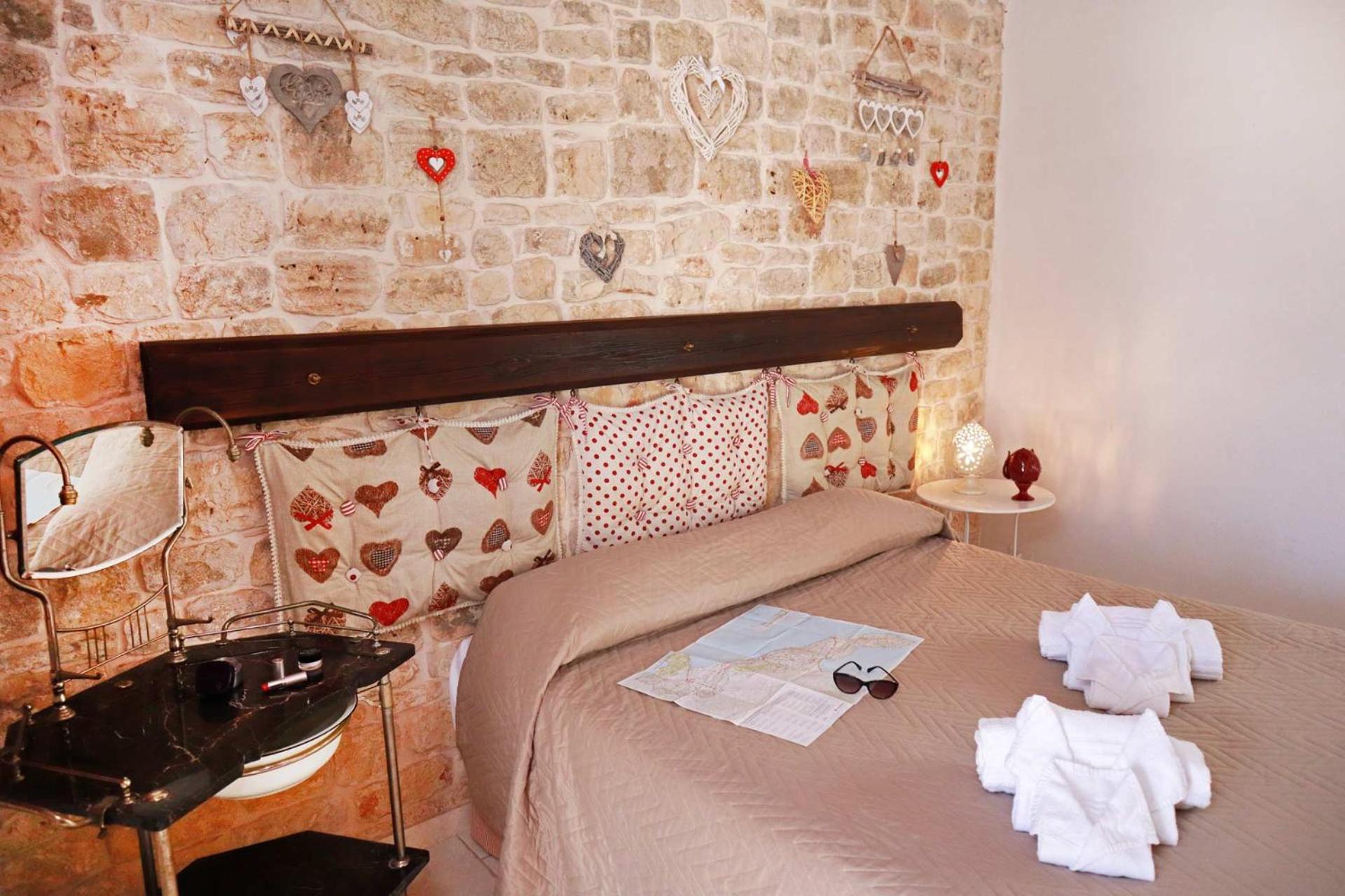 Double Room - Photo 13