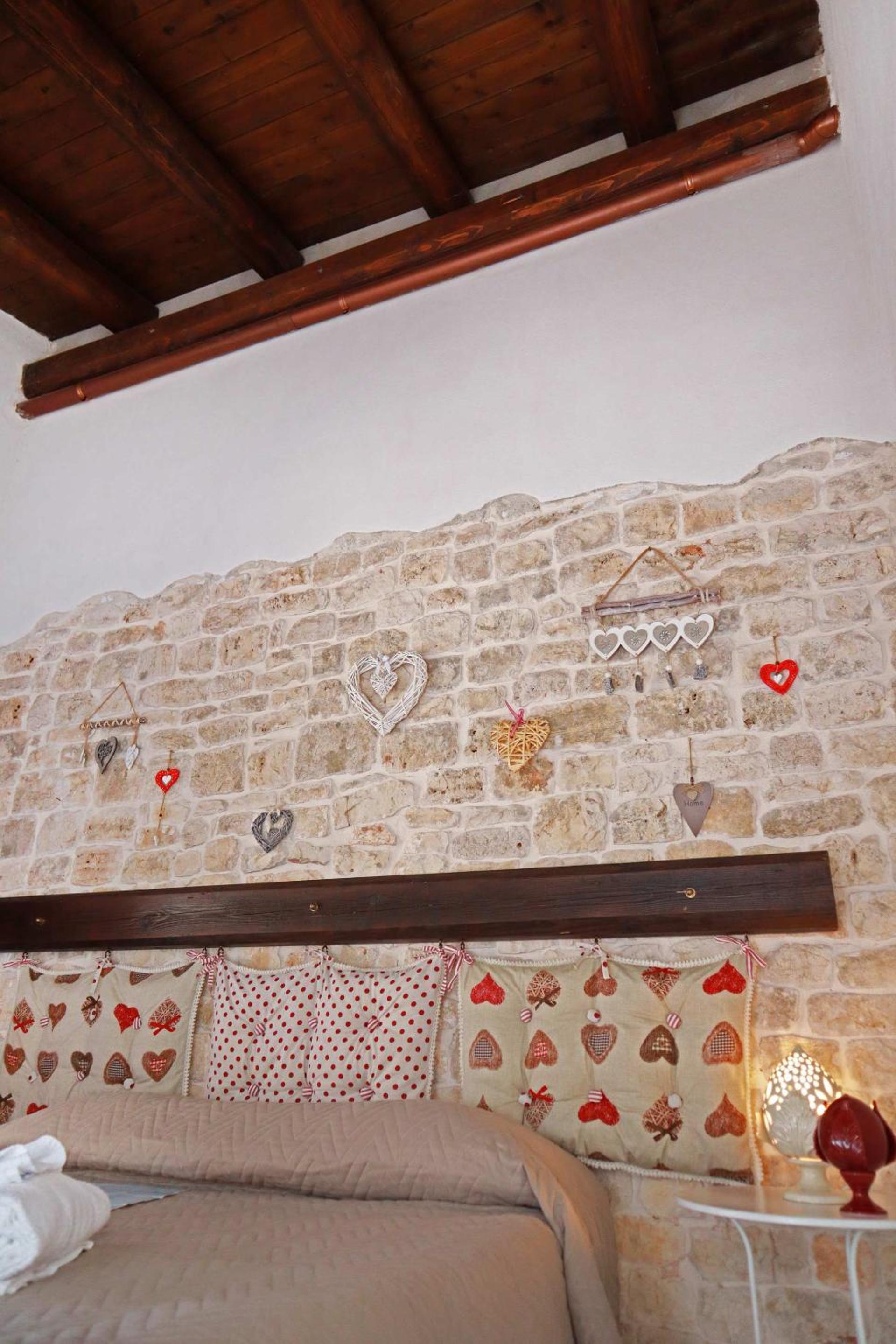 Double Room - Photo 15