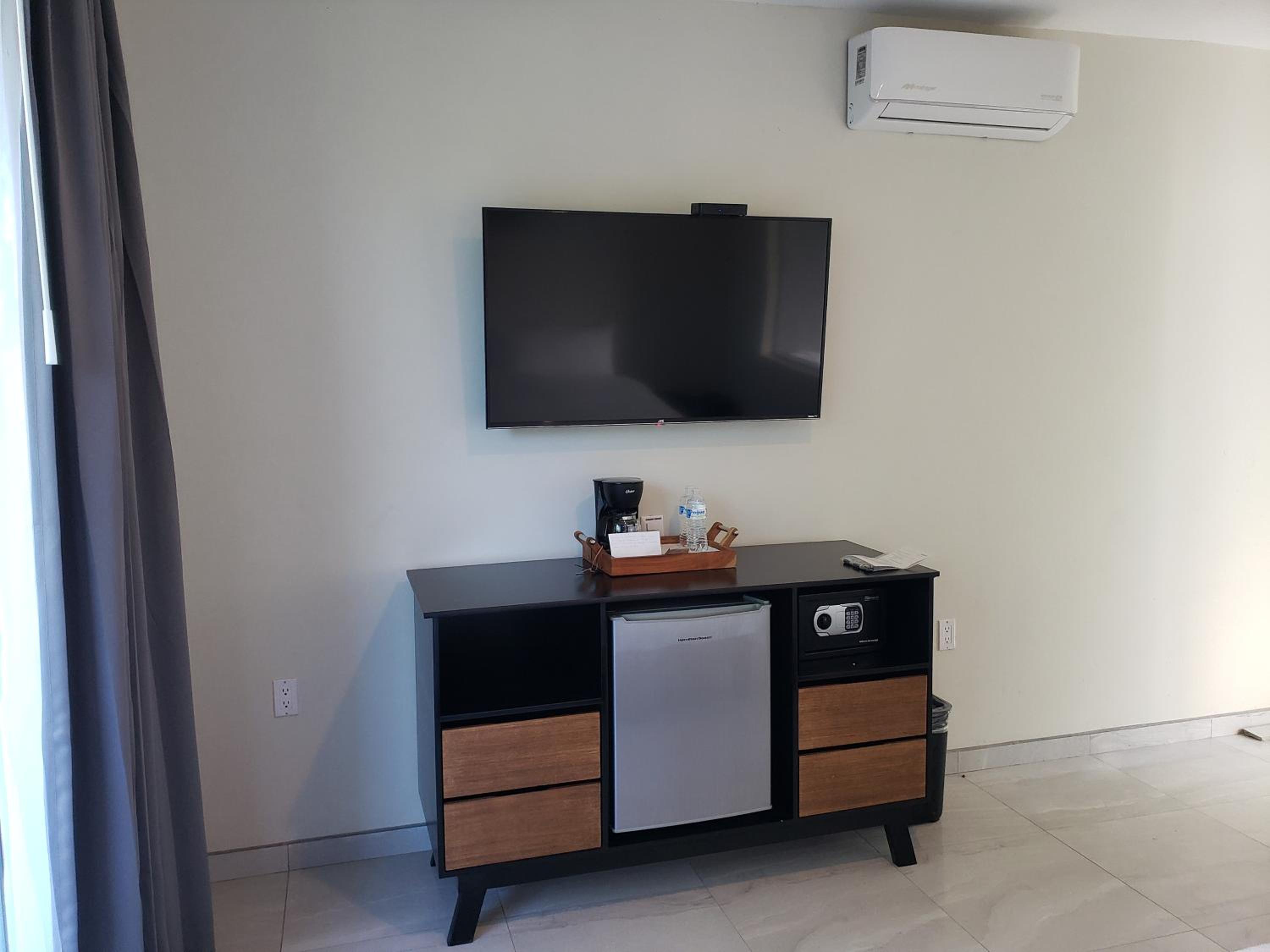 Deluxe Twin Room - Photo 24