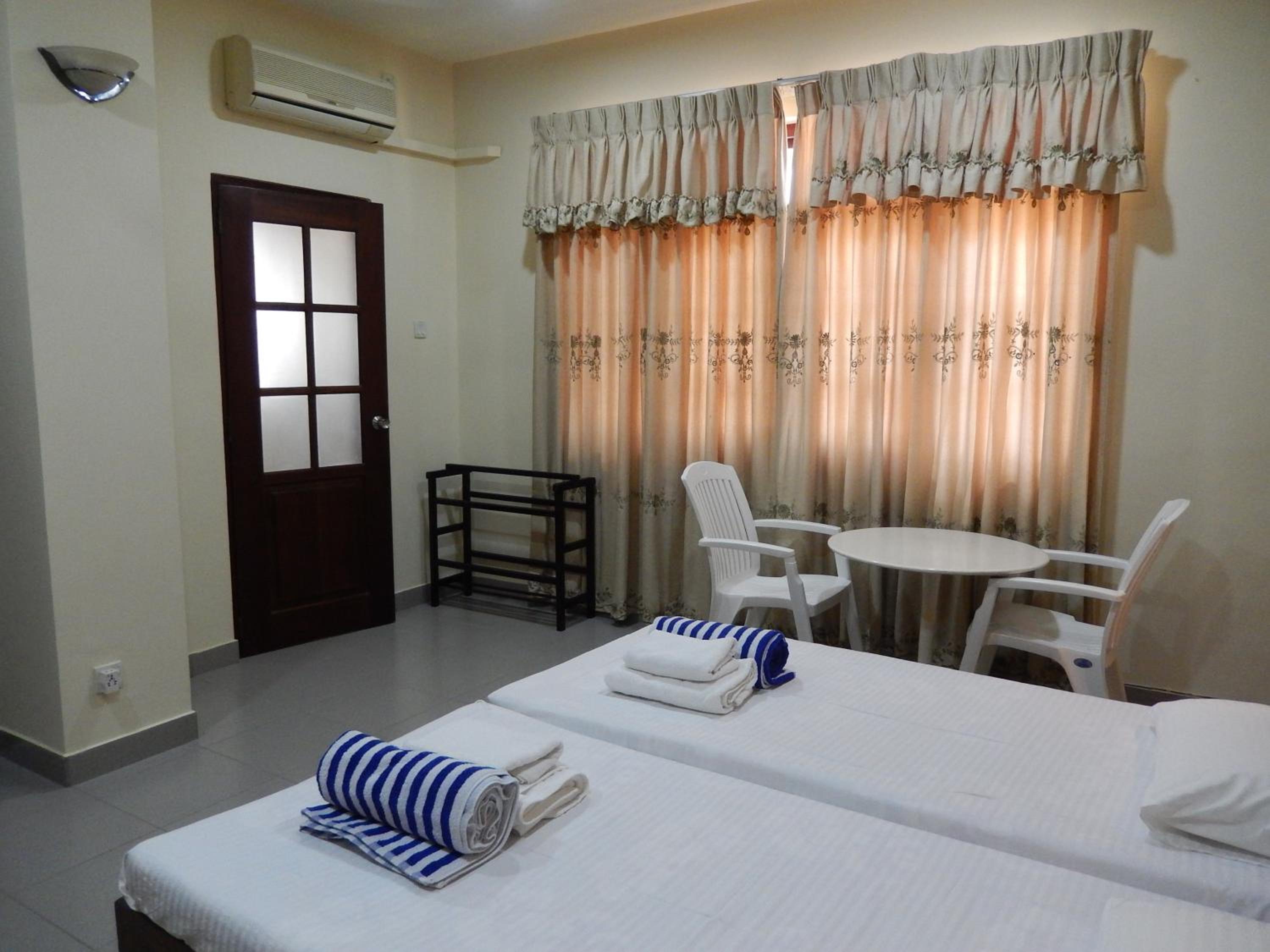 Deluxe Double or Twin Room photo 1