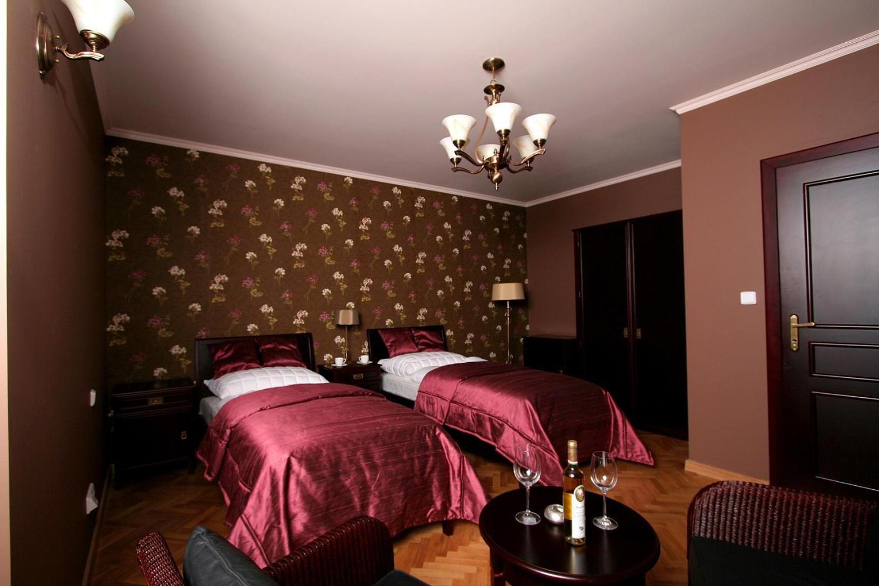 Standard Double or Twin Room photo 1