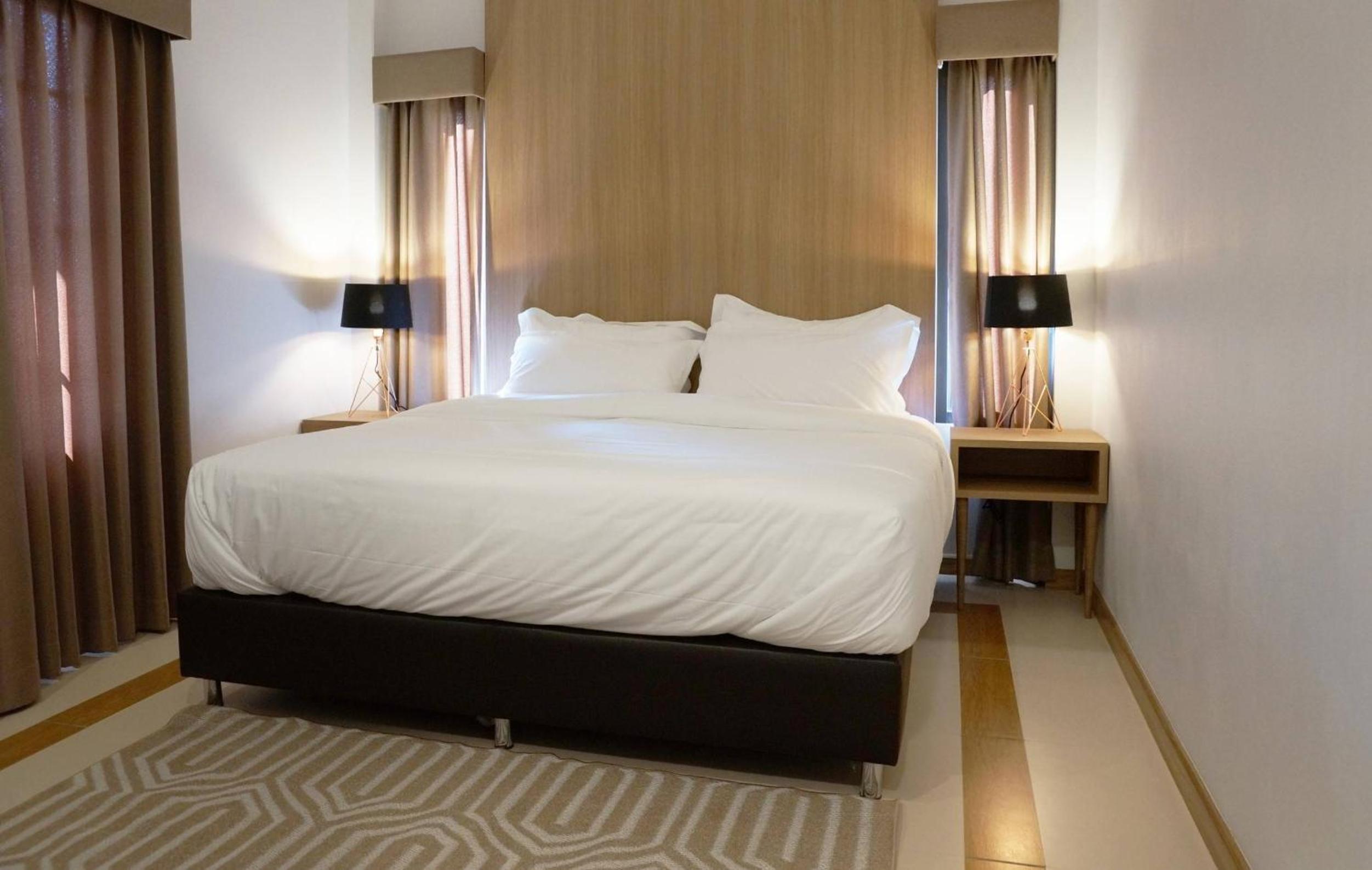 Deluxe Double Room - Photo 10