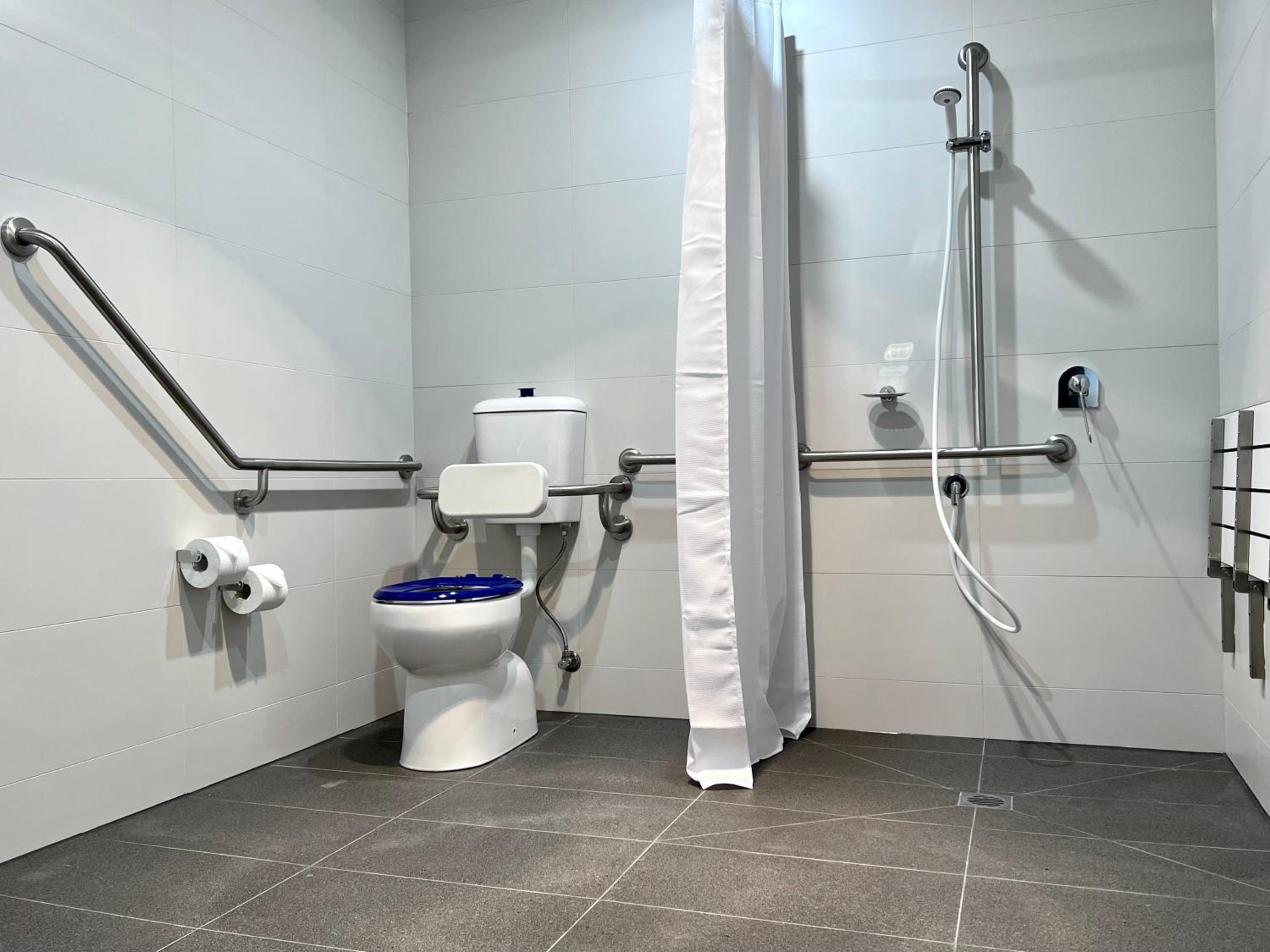 Queen Studio - Disability Access photo 2