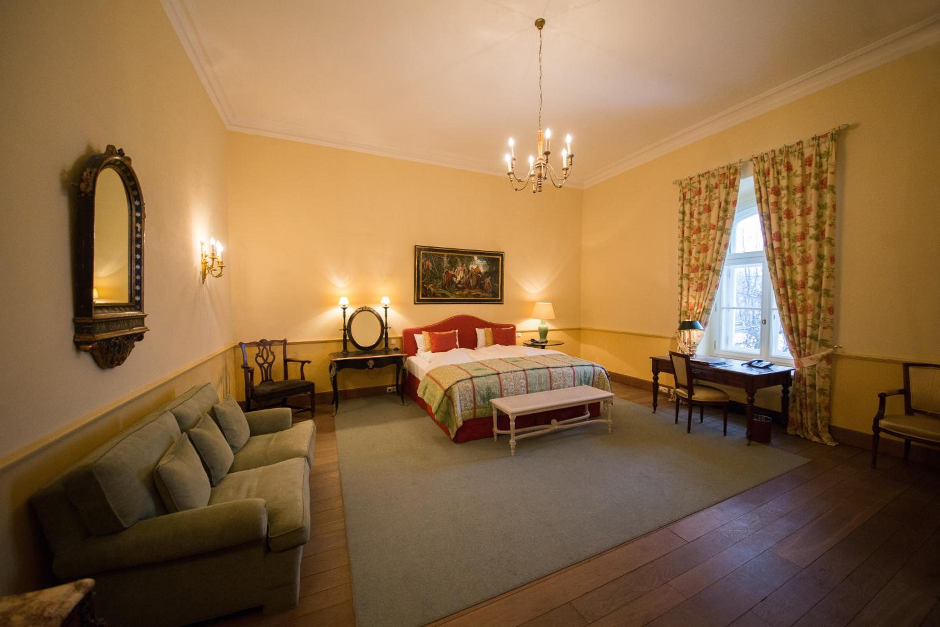 Deluxe Double Room photo 3