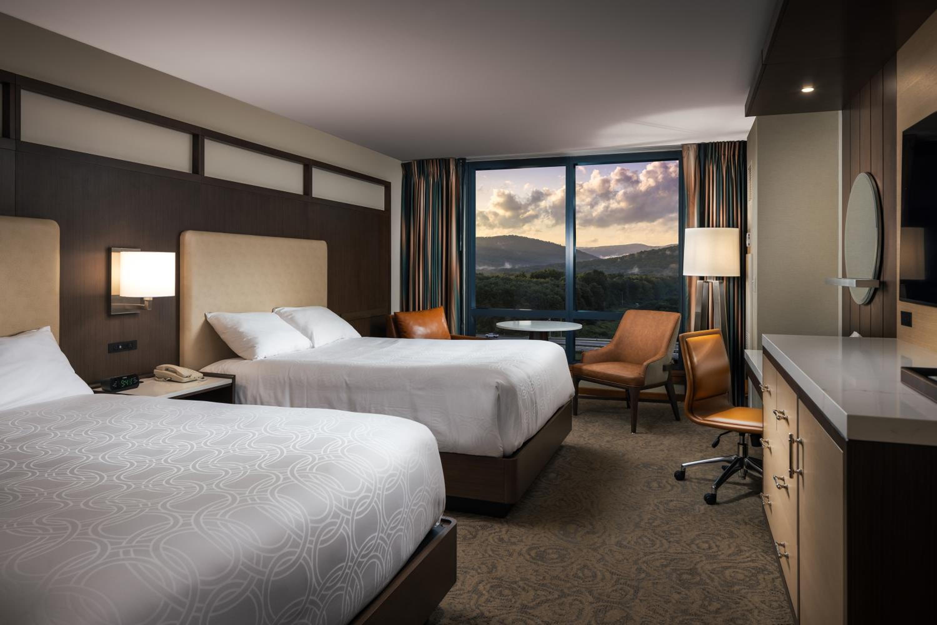 Deluxe Room with Two Queen Beds - Non Smoking - Photo 1
