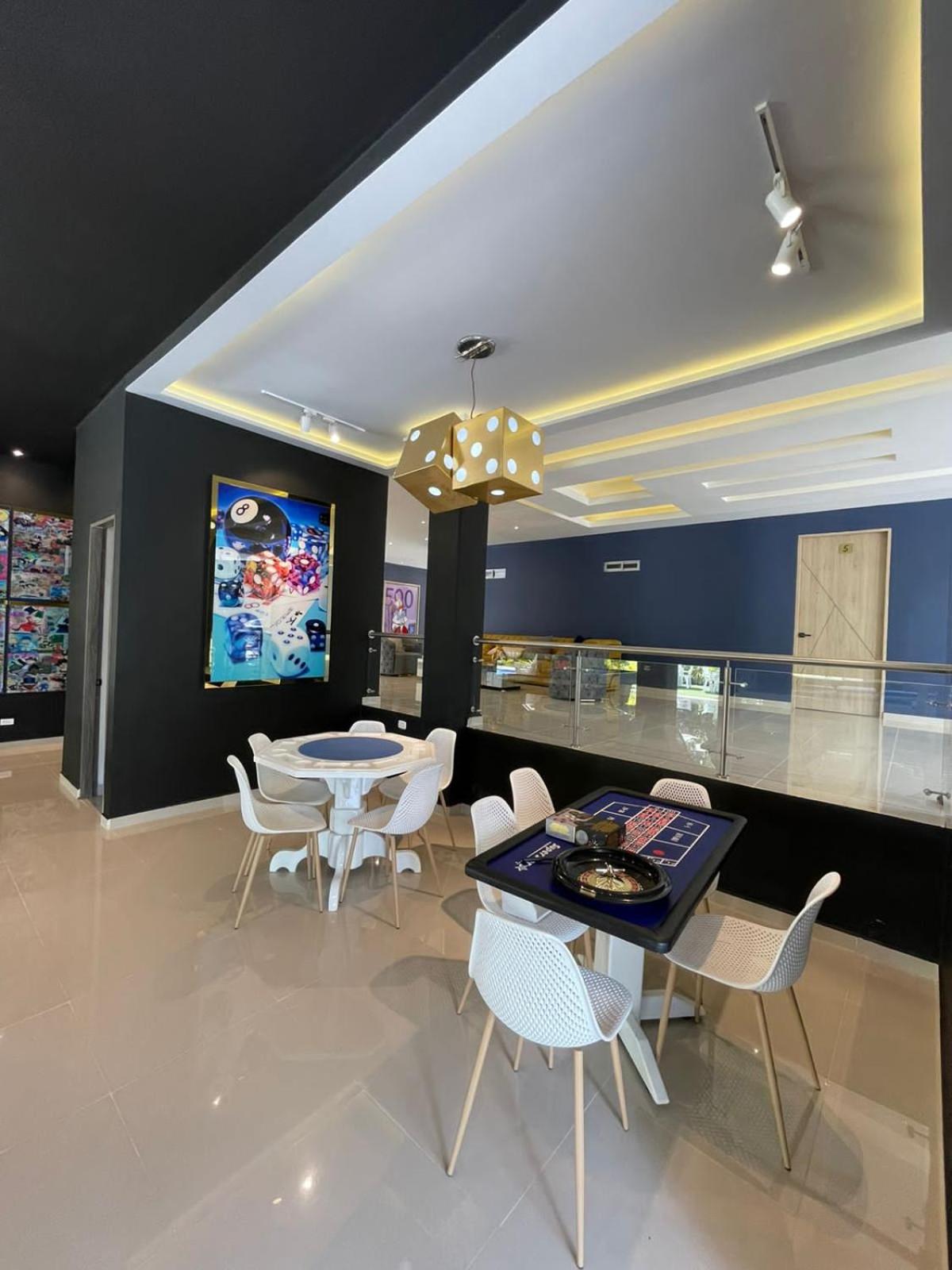 One-Bedroom Villa photo 2