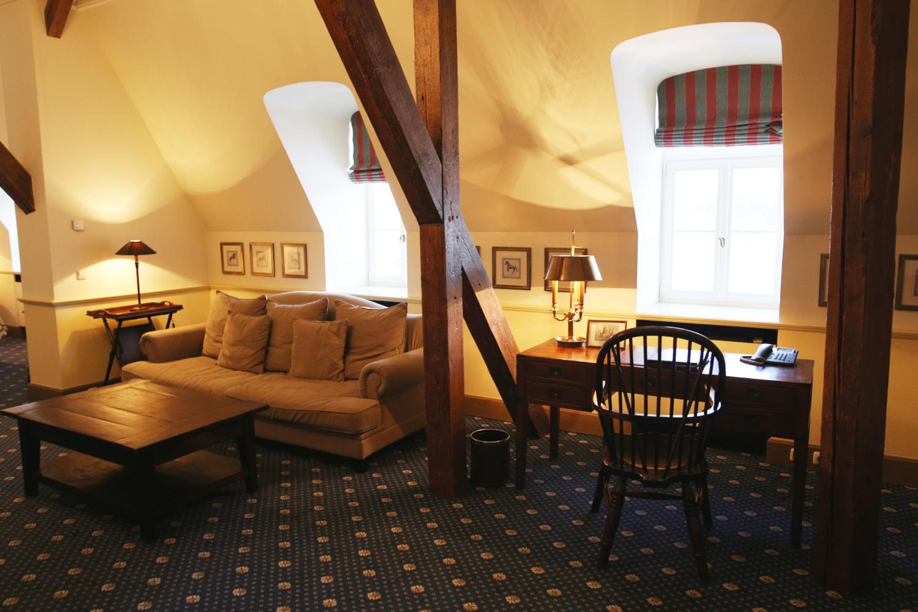Ullmann Suite - Photo 8