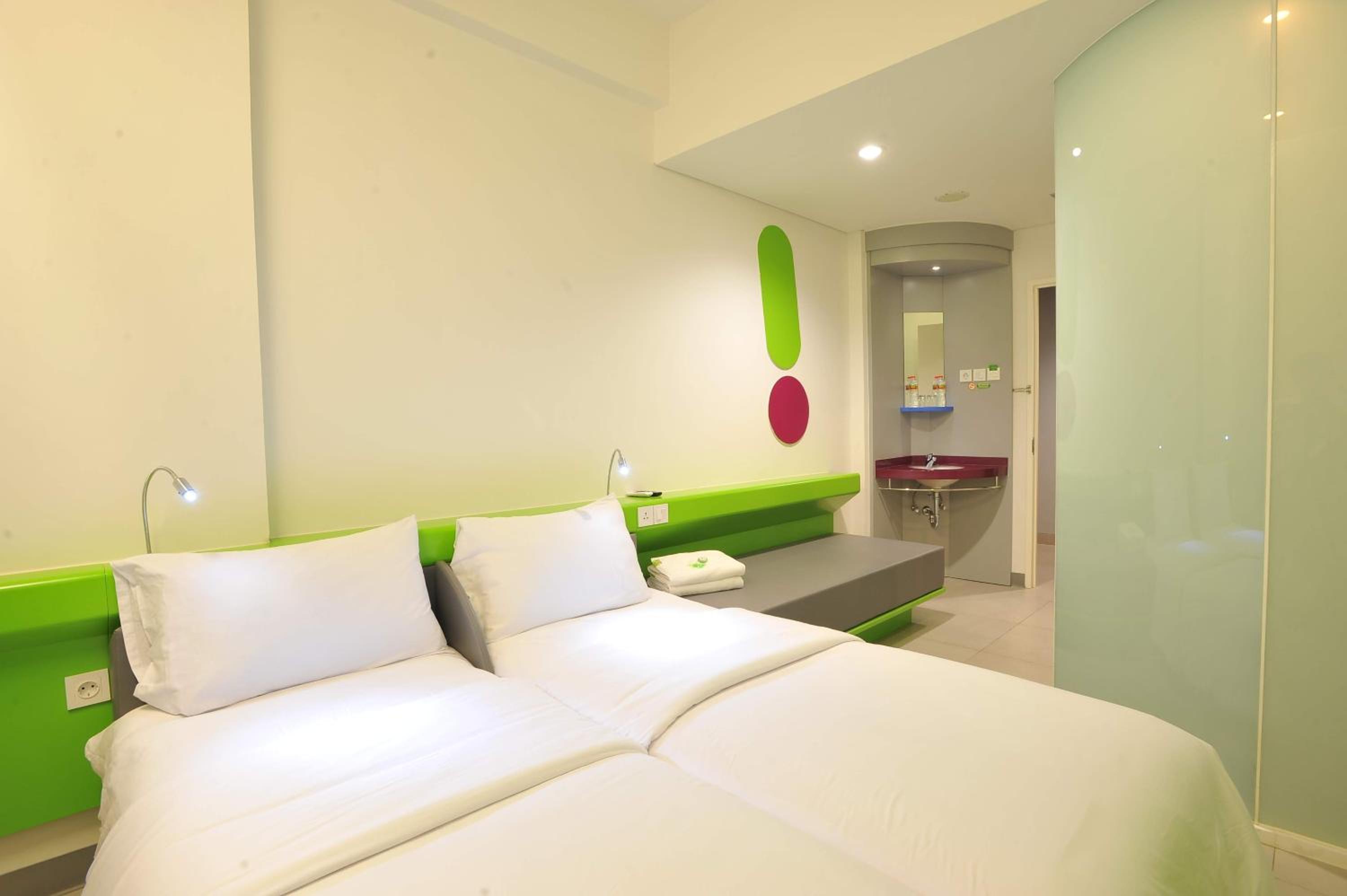 POP! Room Stay & Eat - Non Smoking photo 2