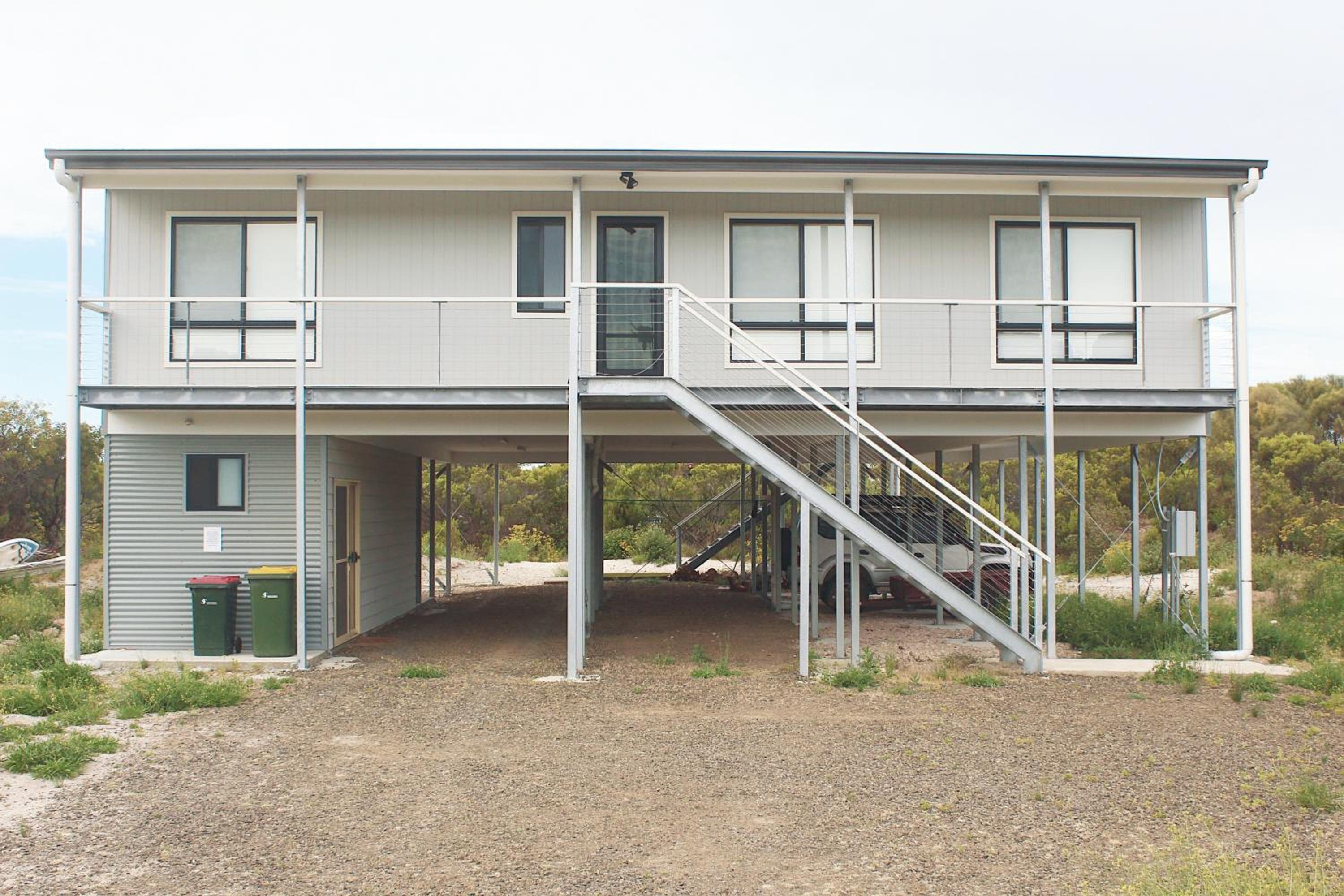 Four-Bedroom House photo 3