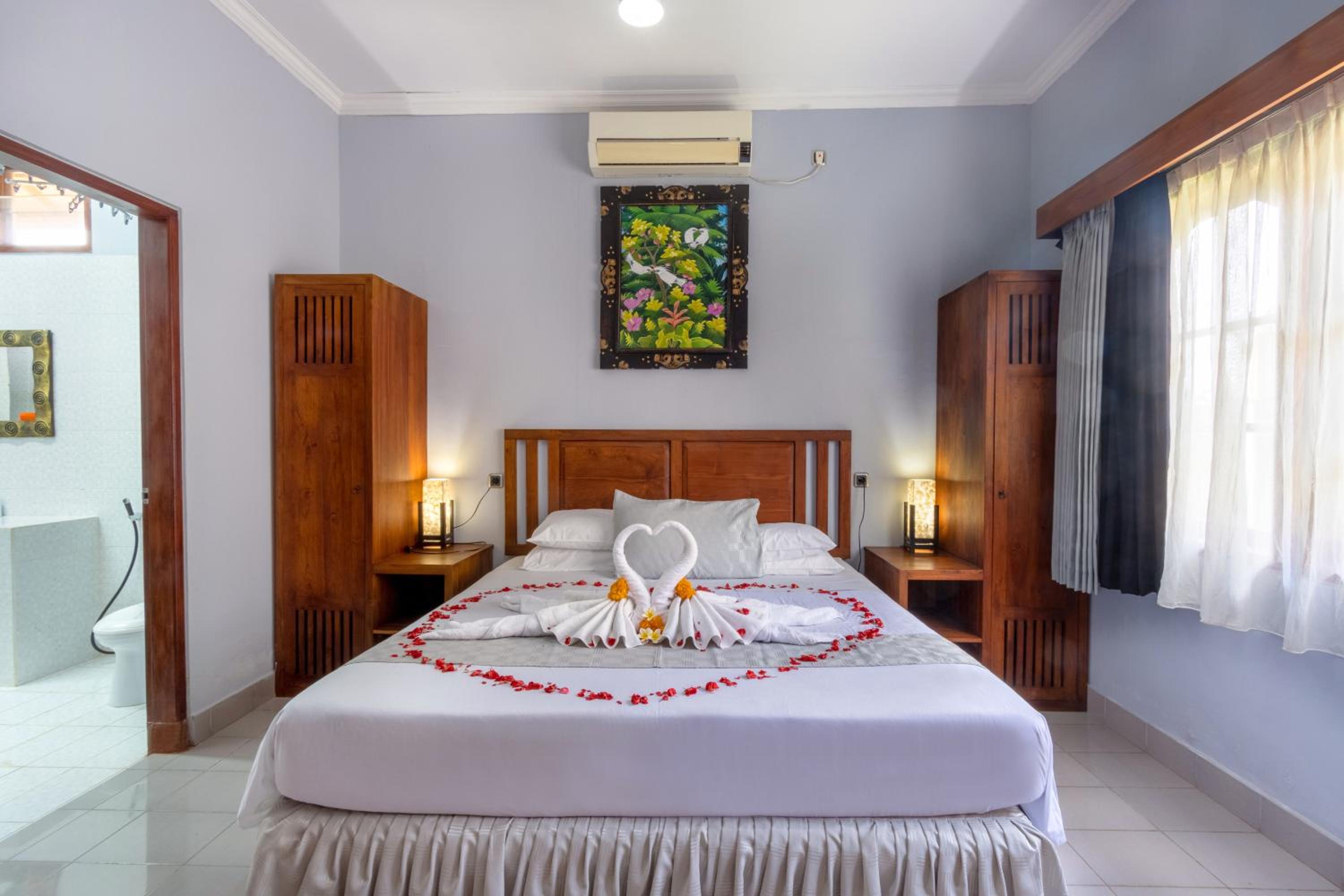 One-Bedroom Bungalow