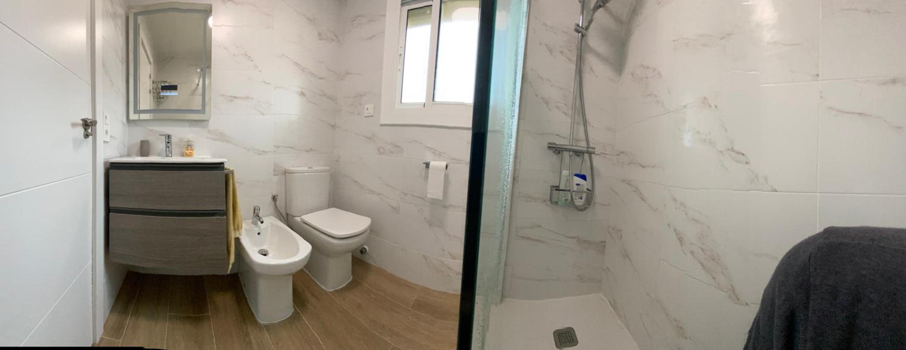 Three-Bedroom Townhouse - Photo 3