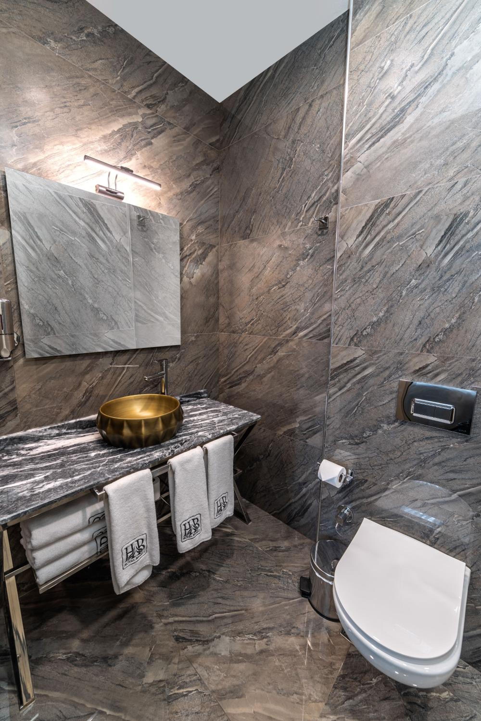 Superior Triple Room photo 2