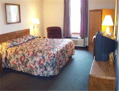 King Room - Non-Smoking - Photo 1