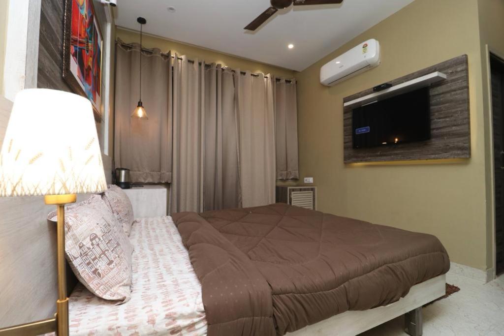 Standard Suite - Photo 3