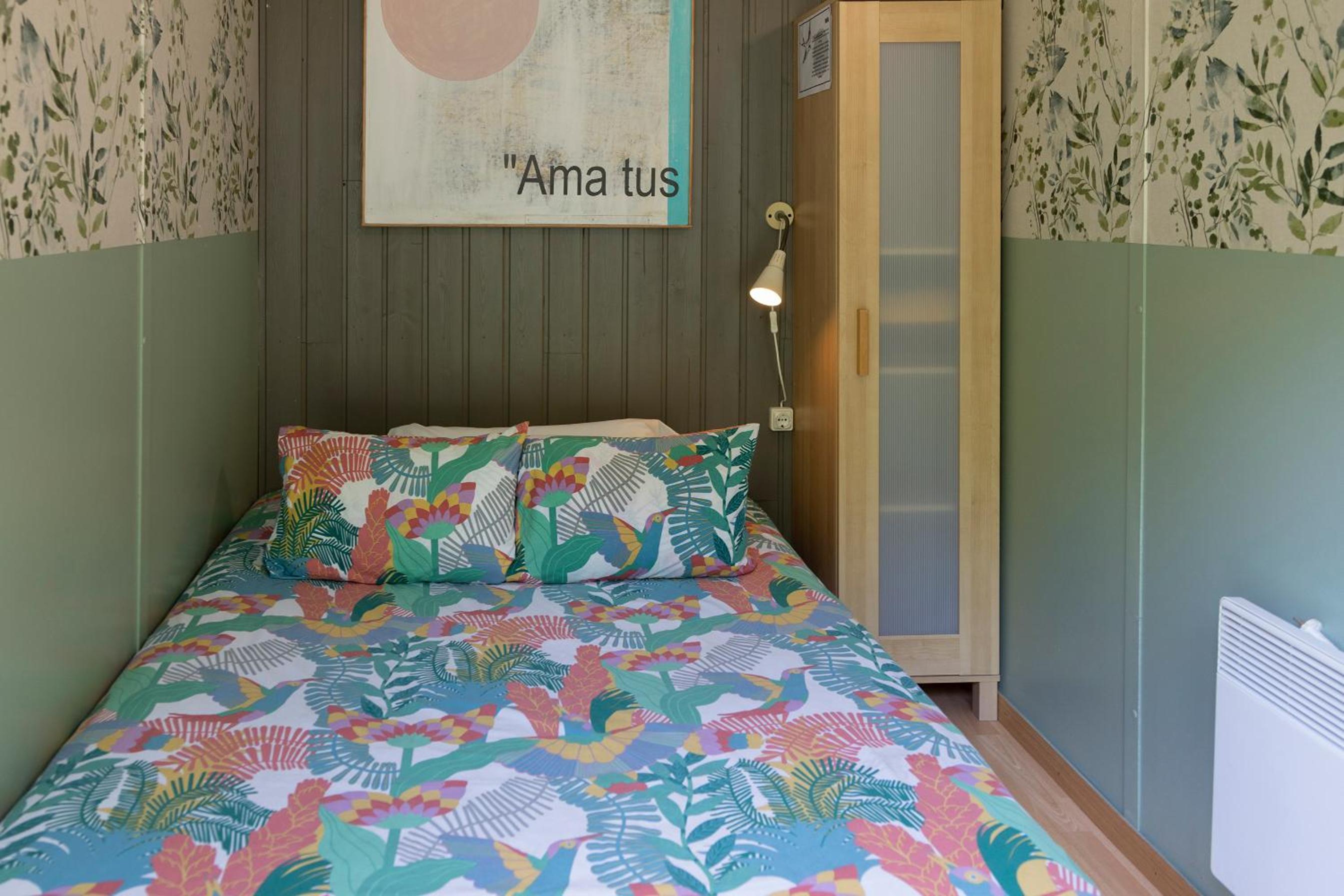 Double Room - Photo 9