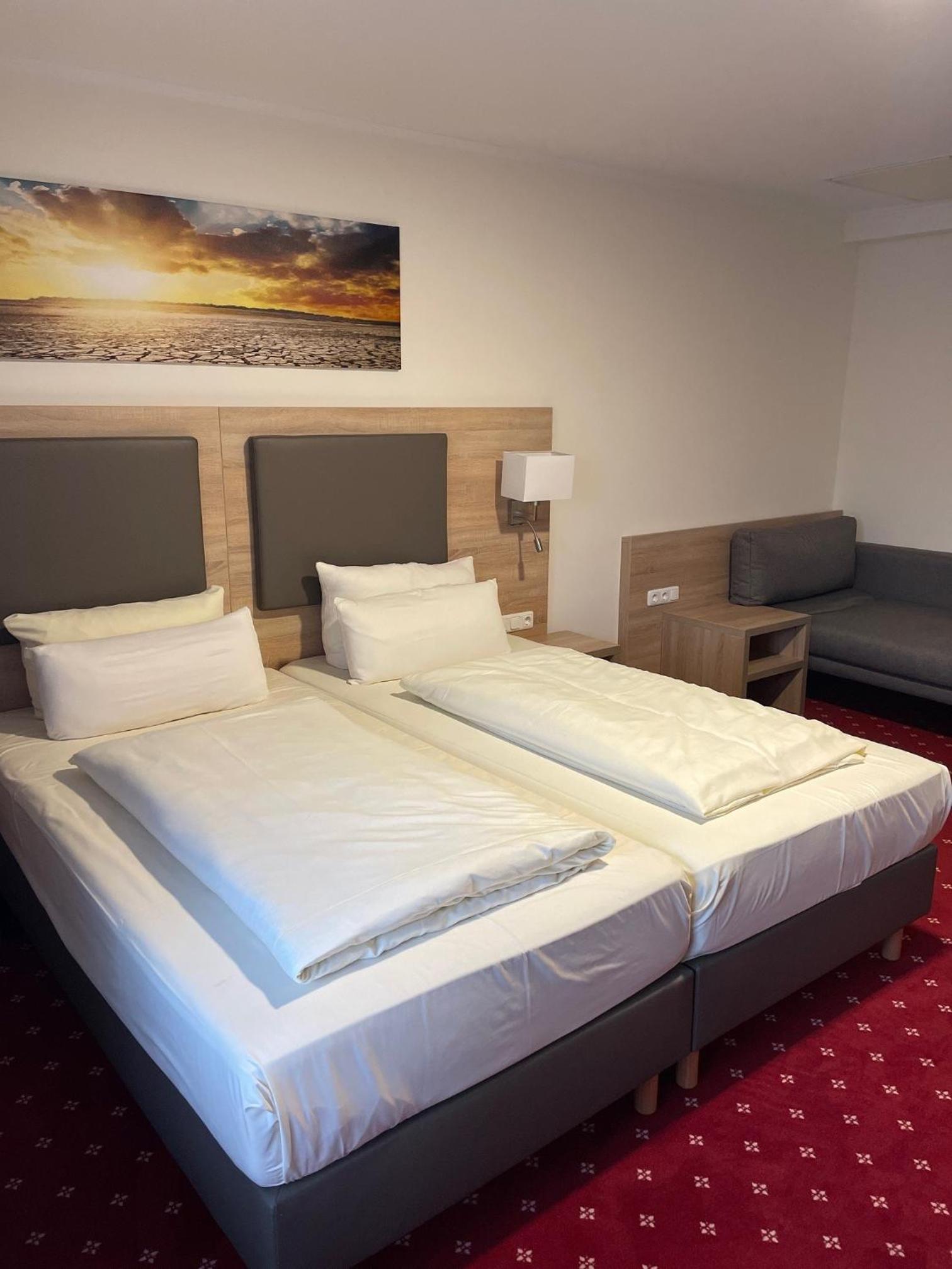 Deluxe Double Room - Photo 1