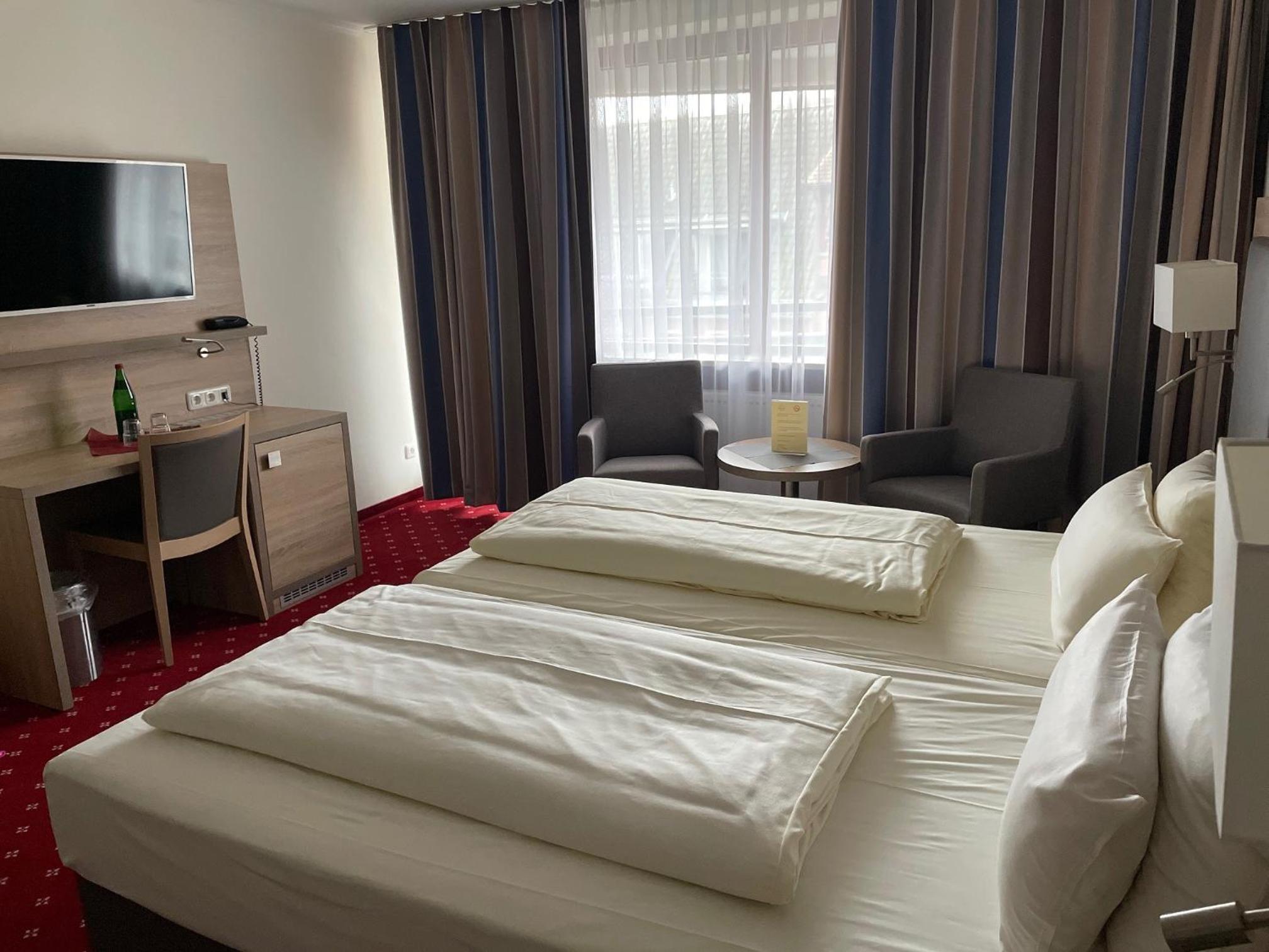 Deluxe Double Room - Photo 4