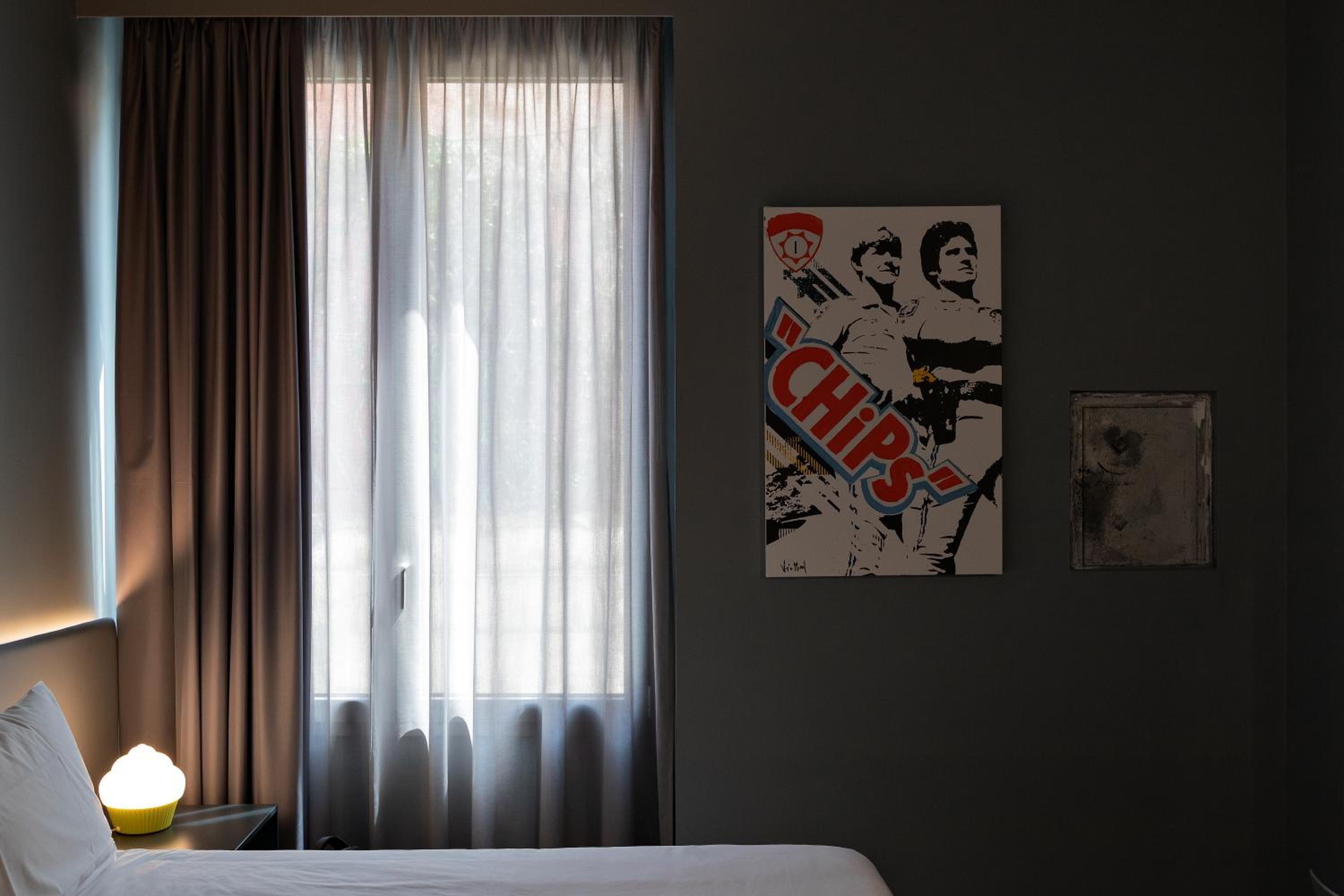 Double or Twin Room - Photo 15