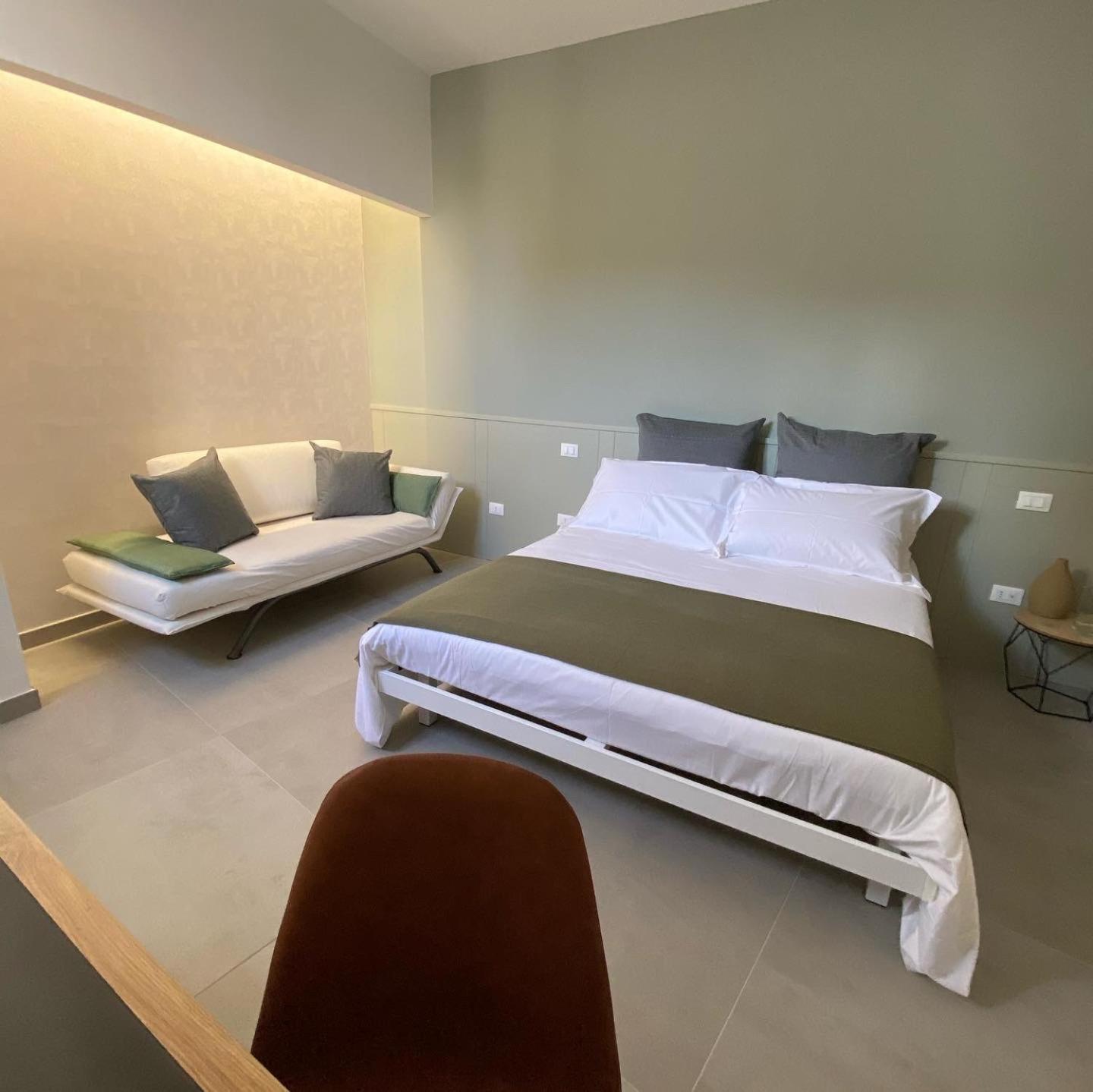 Deluxe Triple Room - Photo 4